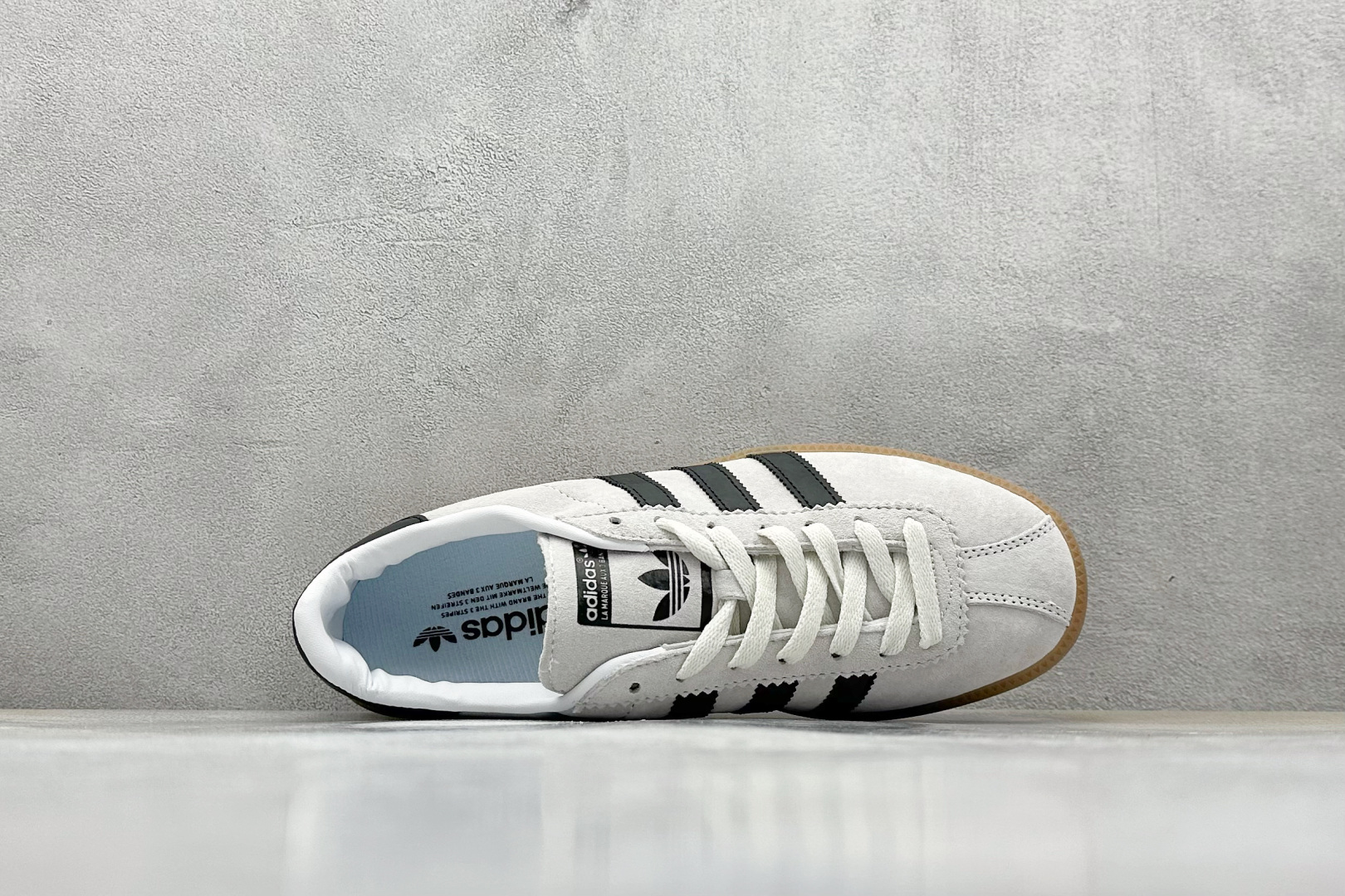 GX版 Adidas Originals Bermuda 绒面麂皮防滑耐磨轻便低帮板鞋 CQ2782