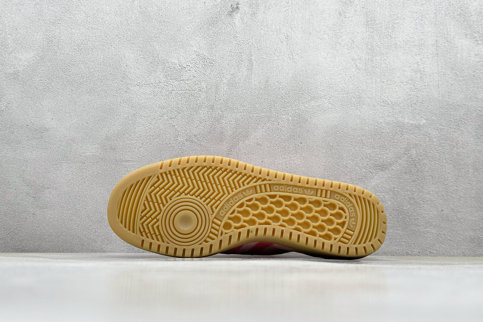 GX版 Adidas Originals Bermuda 绒面麂皮防滑耐磨轻便低帮板鞋 IH0302