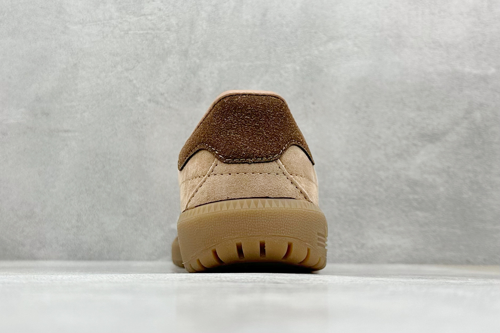 GX版 Adidas Originals Bermuda 绒面麂皮防滑耐磨轻便低帮板鞋 GY7395