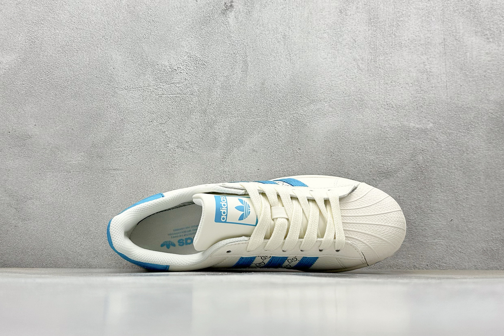 AD Originals Superstar x CUCCI 天蓝 HS3072