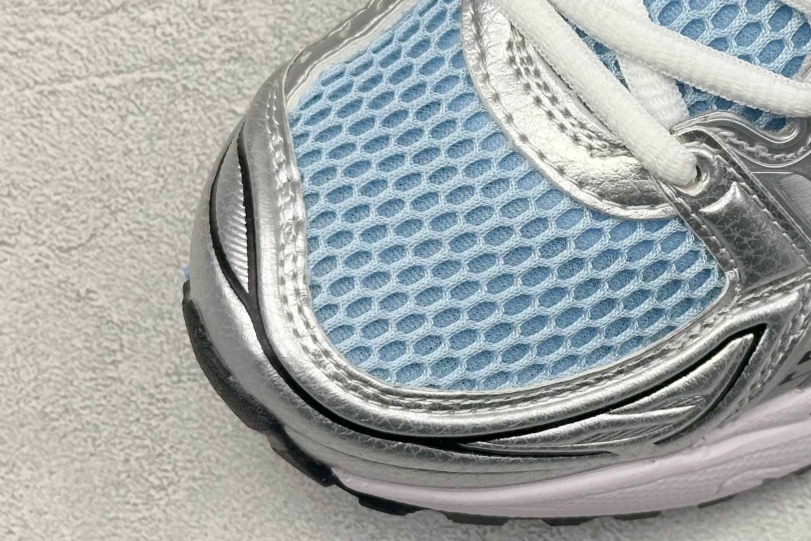 Asics Gel-Kayano 14 亚瑟士运动休闲透气专业跑鞋 1203A537-400