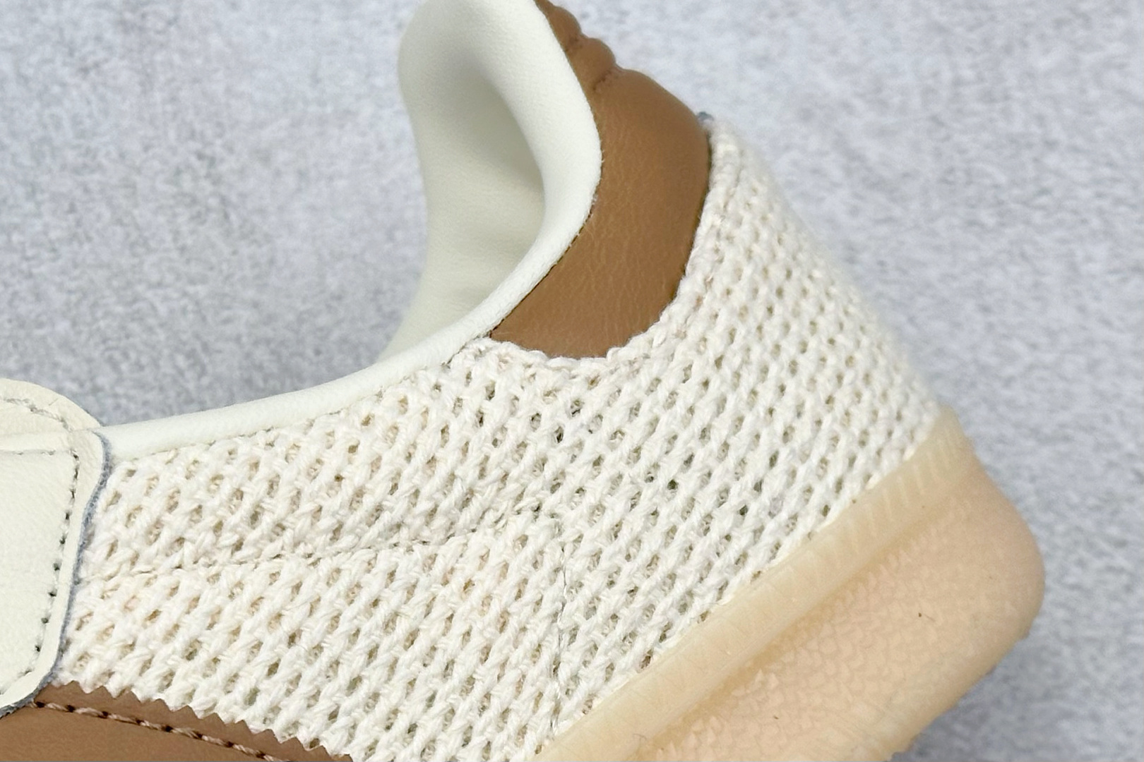 RS版 Adidas Originals Samba OG桑巴舞百搭低帮休闲运动板鞋HY“编织米黄棕” JI3185
