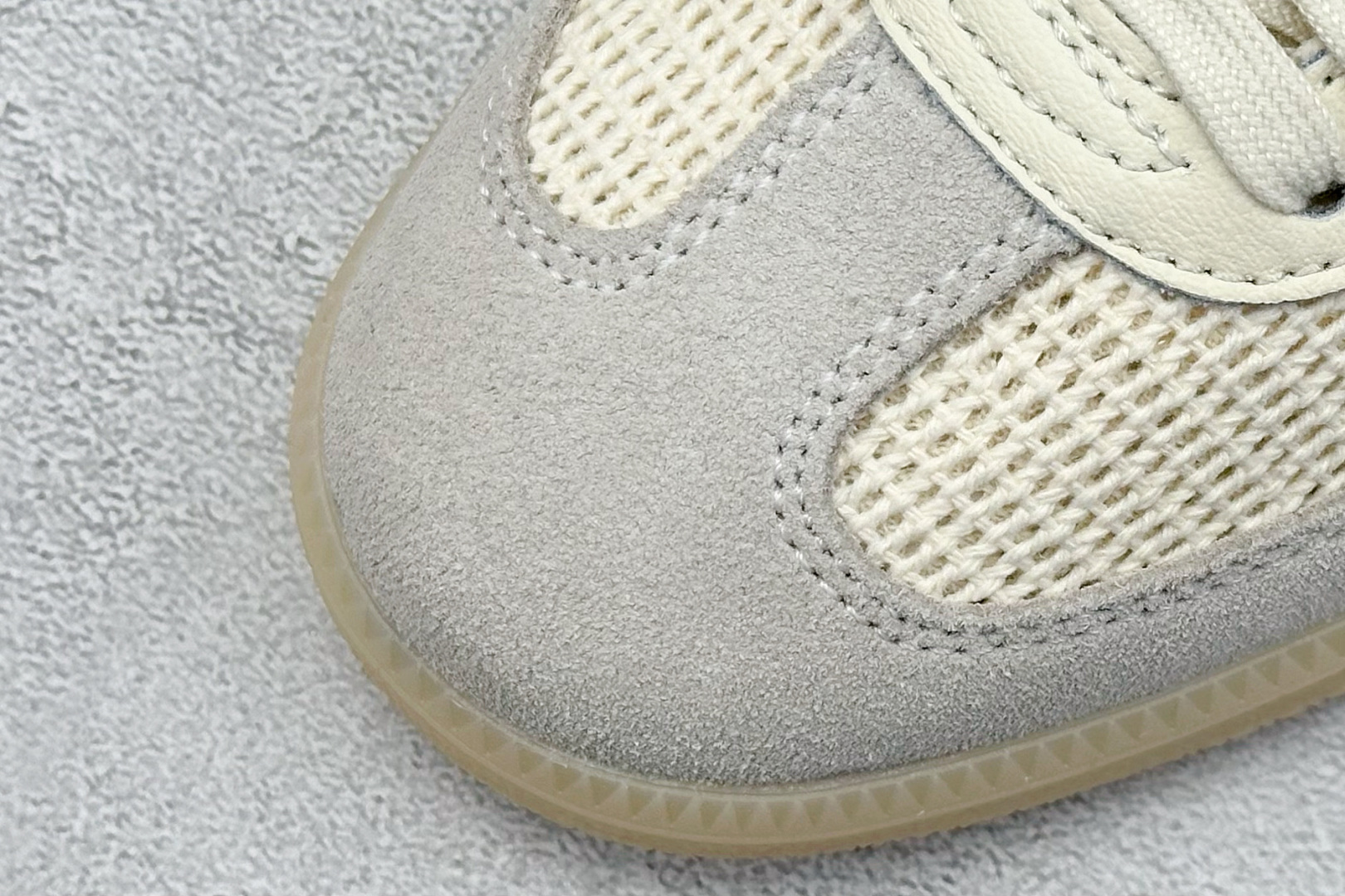 RS版 Adidas Originals Samba OG桑巴舞百搭低帮休闲运动板鞋HY“编织米黄棕” JI3185