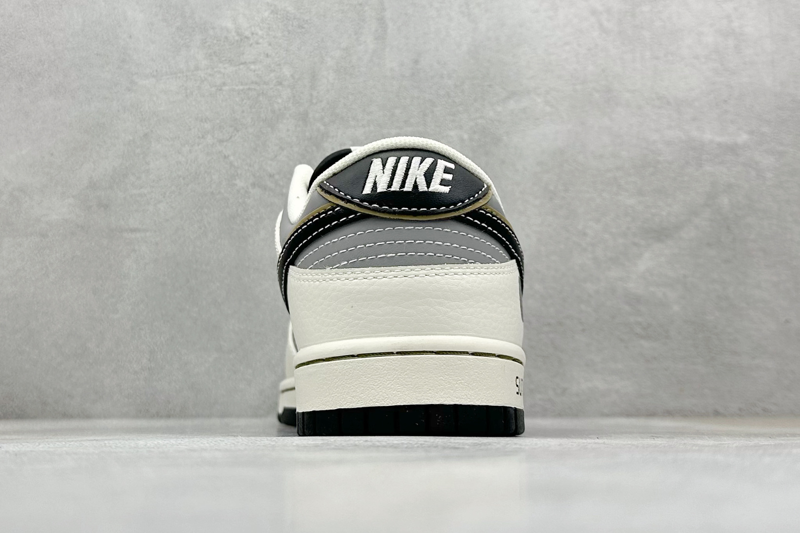 K版 NIKE DUNK SB LOW 全新配色 su7小米联名 XX3168-169