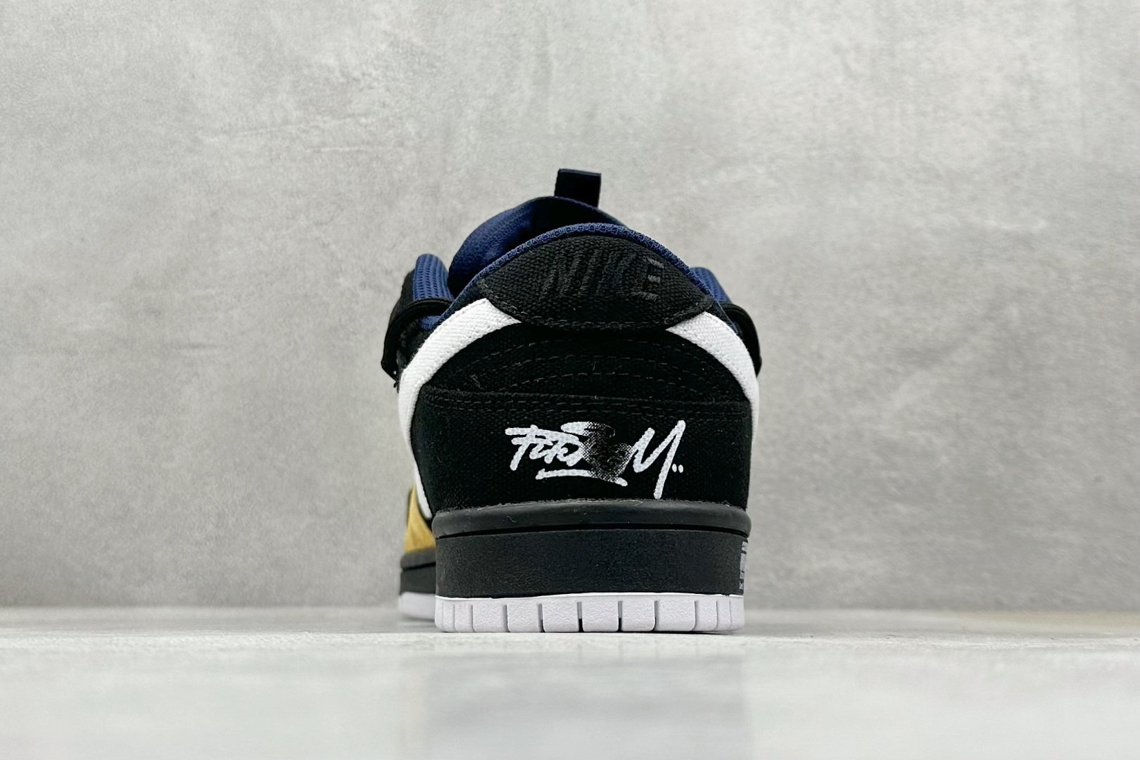 K版 Nike SB Dunk Low 加沙之殇 荒漠废土 DX6775-400