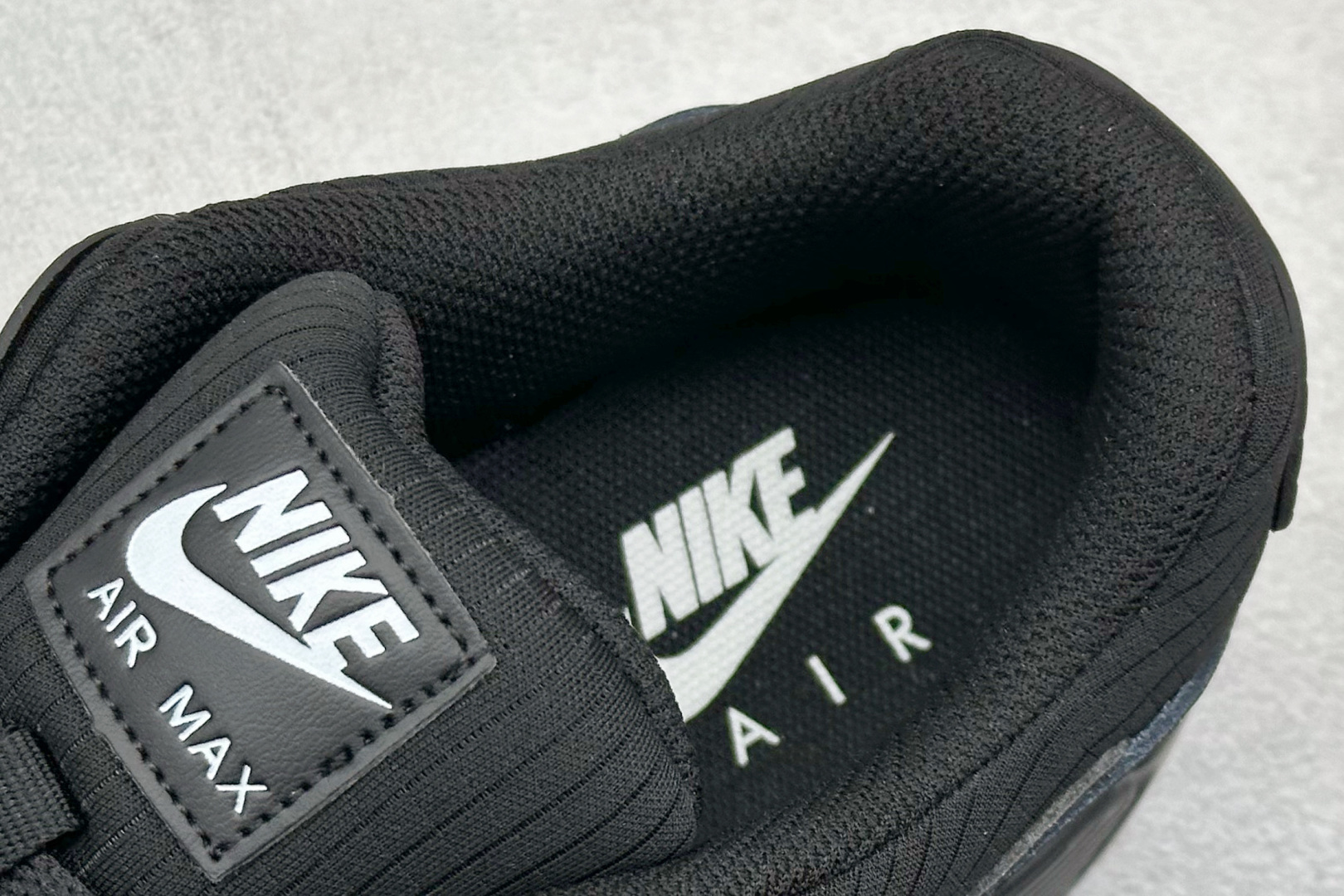 NK Air MAX 90 气垫复古减震跑步鞋 AJ1285-019