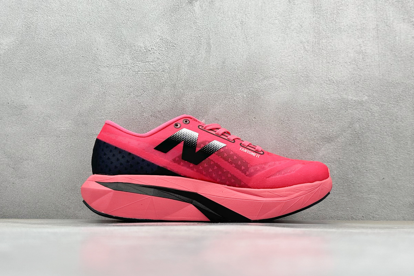 F版 New Balance NB FuelCell Supercomp NB X REBEL跑步鞋 MRCXWG4