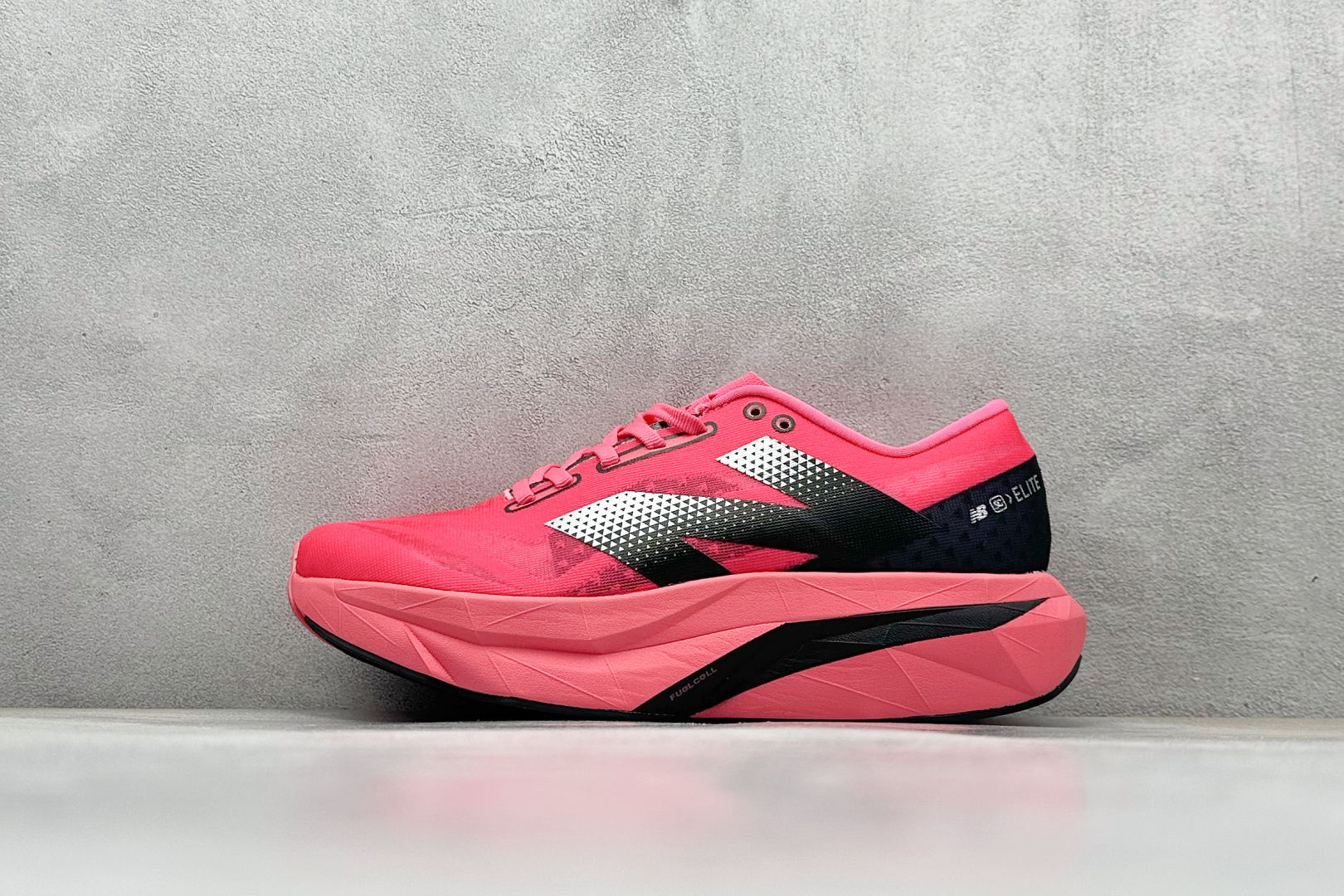 F版 New Balance NB FuelCell Supercomp NB X REBEL跑步鞋 MRCXWG4