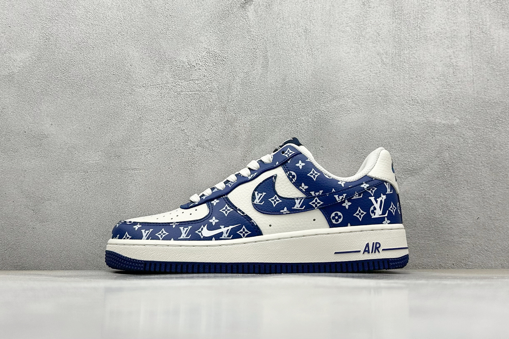SC版 Nike Air Force 1’07 Low LV联名 白蓝小白勾 空军一号低帮休闲板鞋 LW9279-008