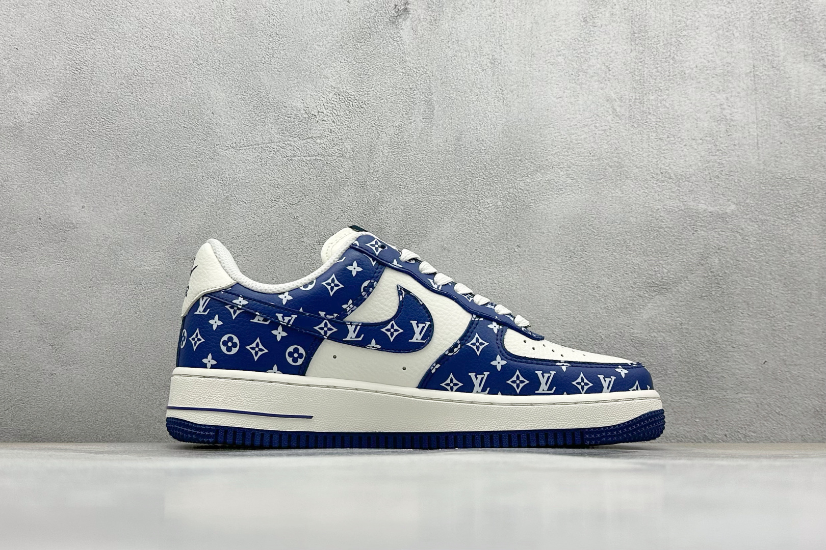 SC版 Nike Air Force 1'07 Low LV联名 白蓝小白勾 空军一号低帮休闲板鞋 LW9279-008