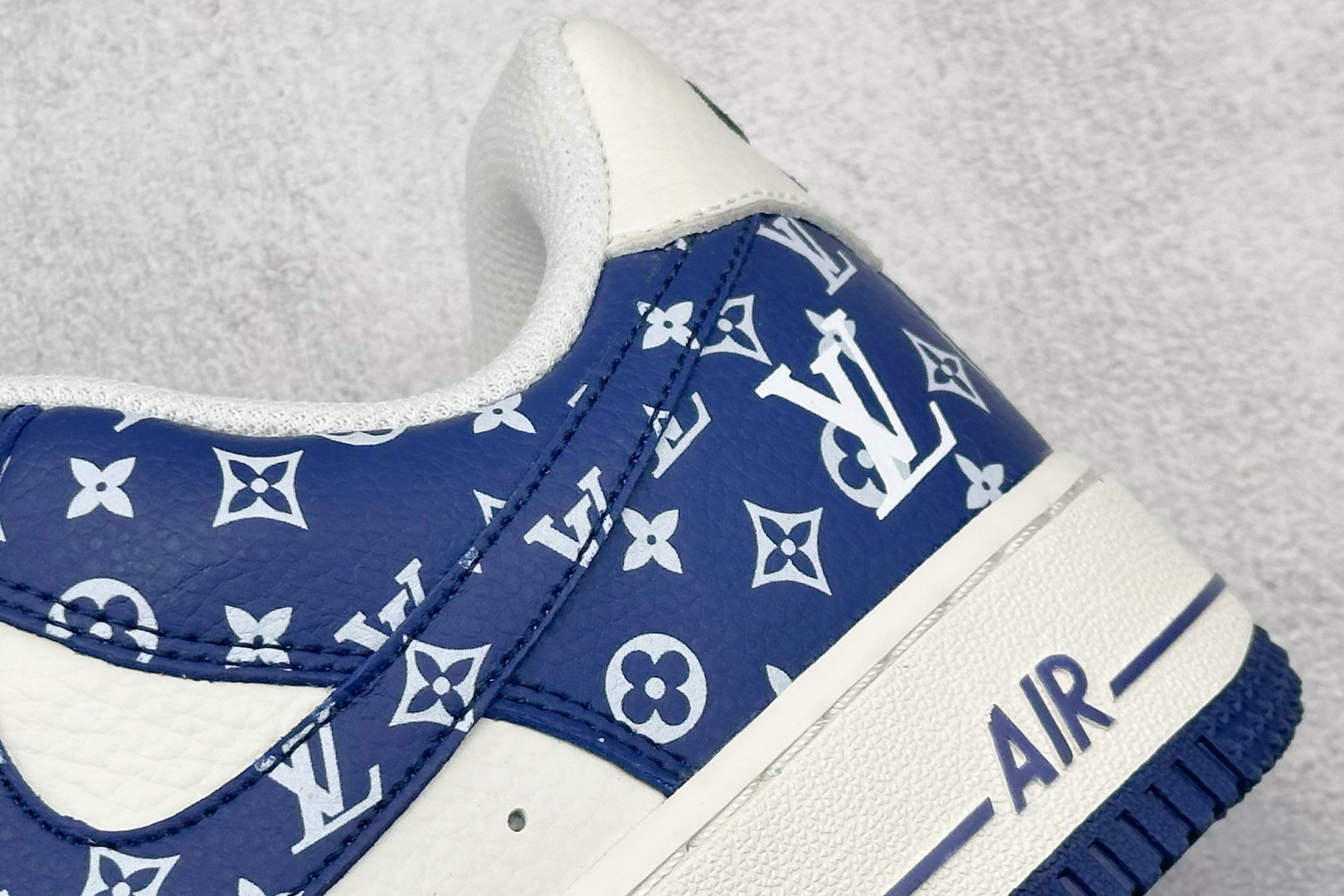 SC版 Nike Air Force 1'07 Low LV联名 白蓝小白勾 空军一号低帮休闲板鞋 LW9279-008