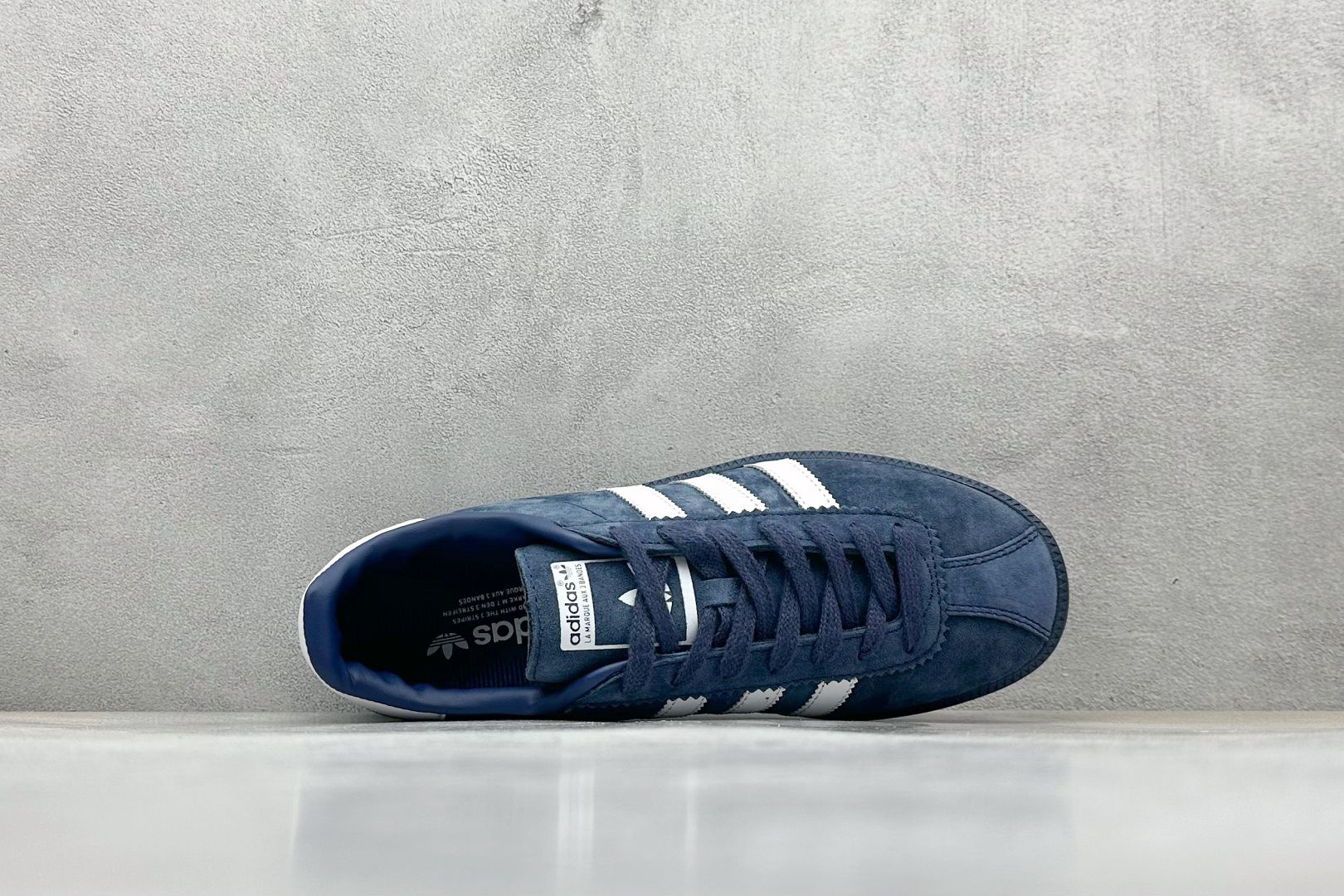 GX版 Adidas Originals Bermuda 绒面麂皮防滑耐磨轻便低帮板鞋 IG6186