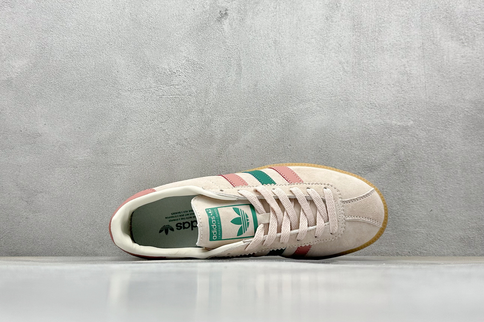 GX版 Adidas Originals Bermuda 绒面麂皮防滑耐磨轻便低帮板鞋 IE3685