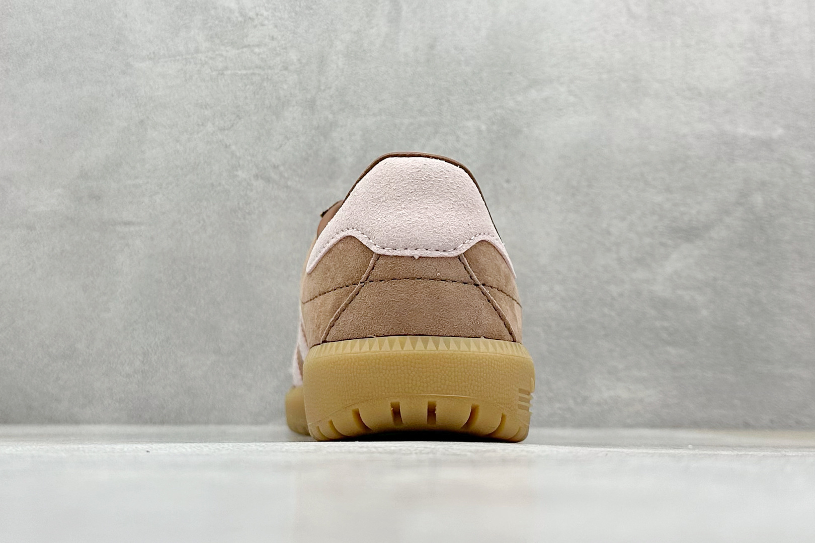 GX版 Adidas Originals Bermuda 绒面麂皮防滑耐磨轻便低帮板鞋 JH9088