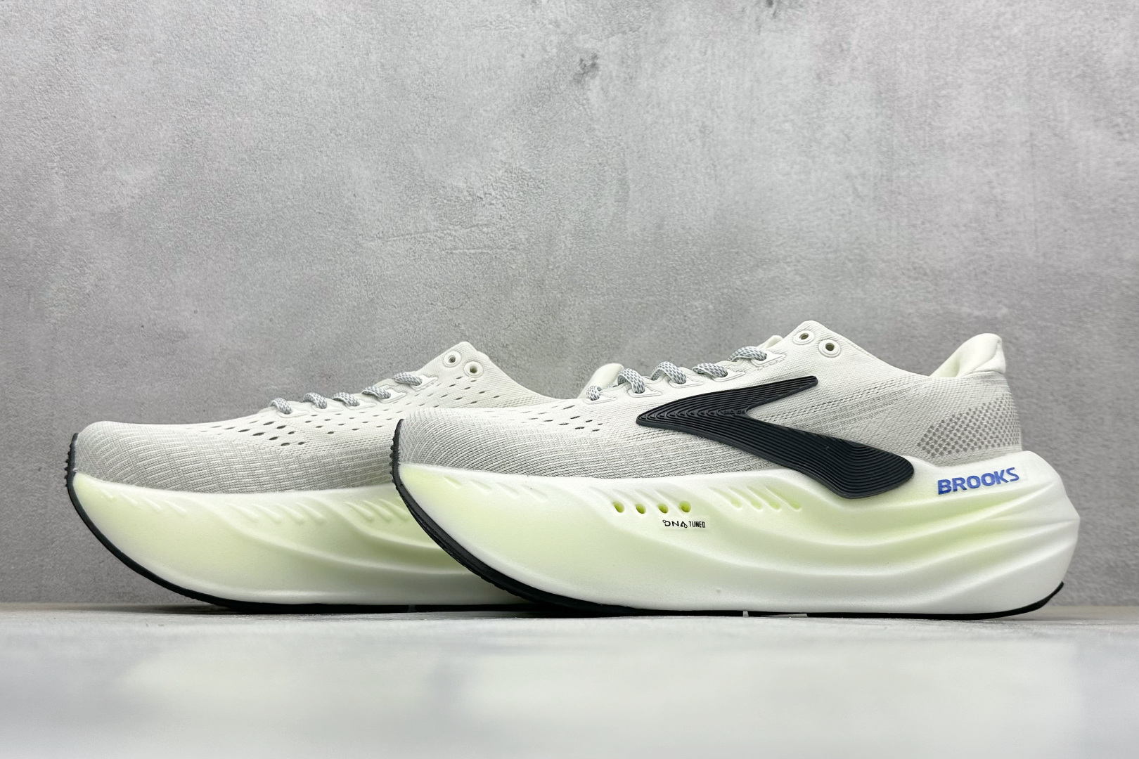 Brooks Glycerin Max 布鲁克斯 男子缓震马拉松慢跑鞋 1104471D099