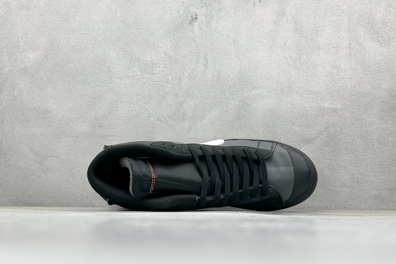 XL版 Off-White X NK Blazer Mid OW联名款开拓者高帮休闲板鞋 AA3832-001
