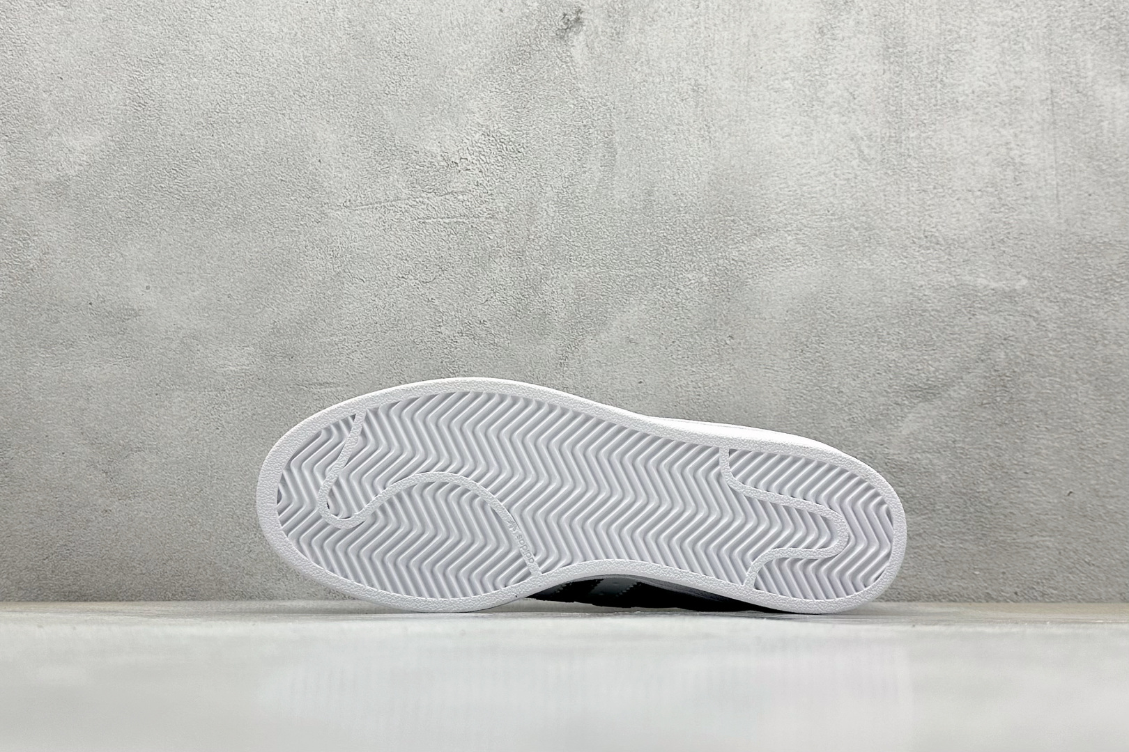 Adidas Originals Superstar II 贝壳头系列低帮经典百搭休闲运动板鞋 JQ8777