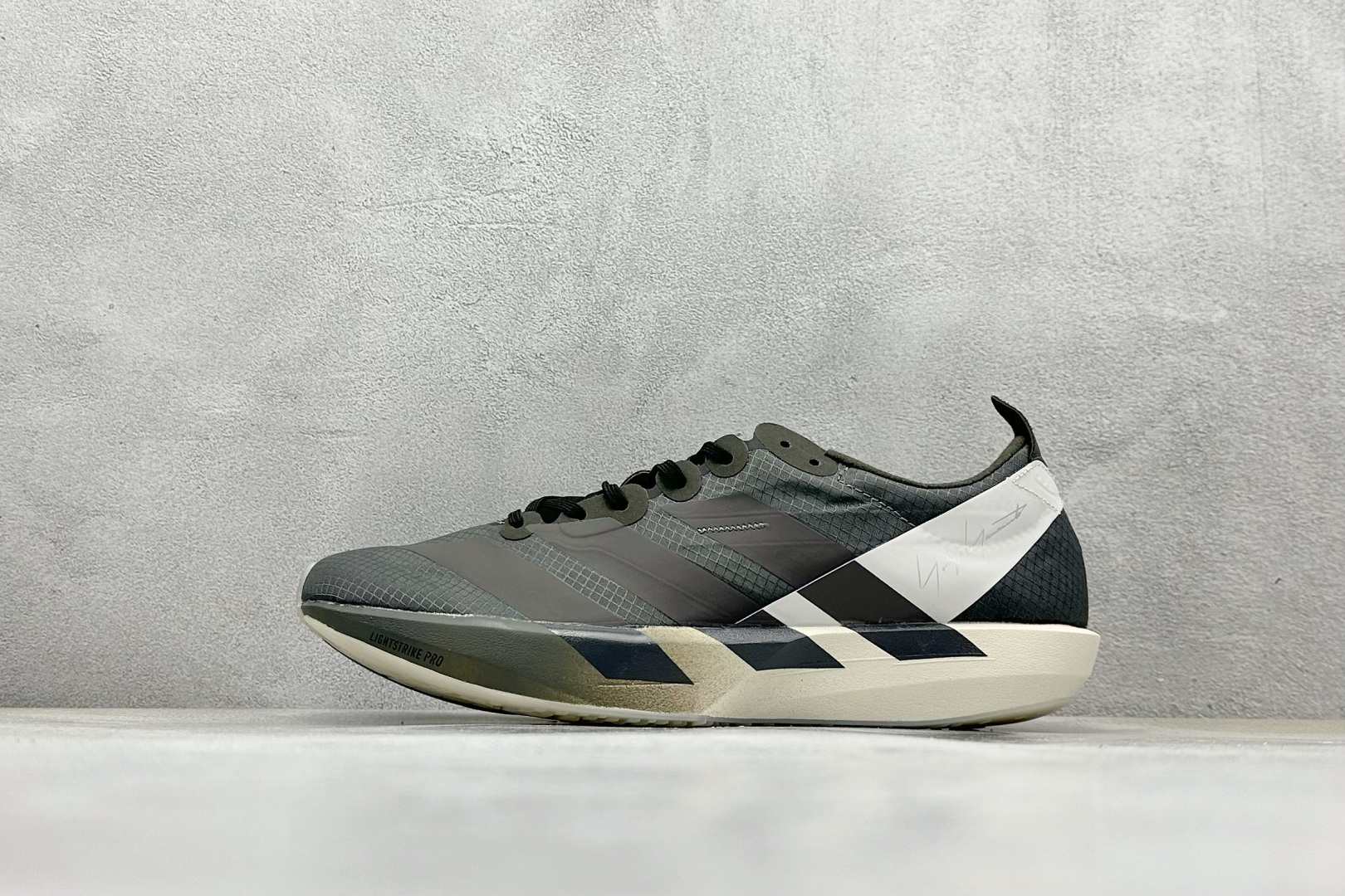 Y-3 Adidas Adizero Adios 9 M联名系列 低帮轻便透气竞速休闲运动慢跑鞋 JS3151