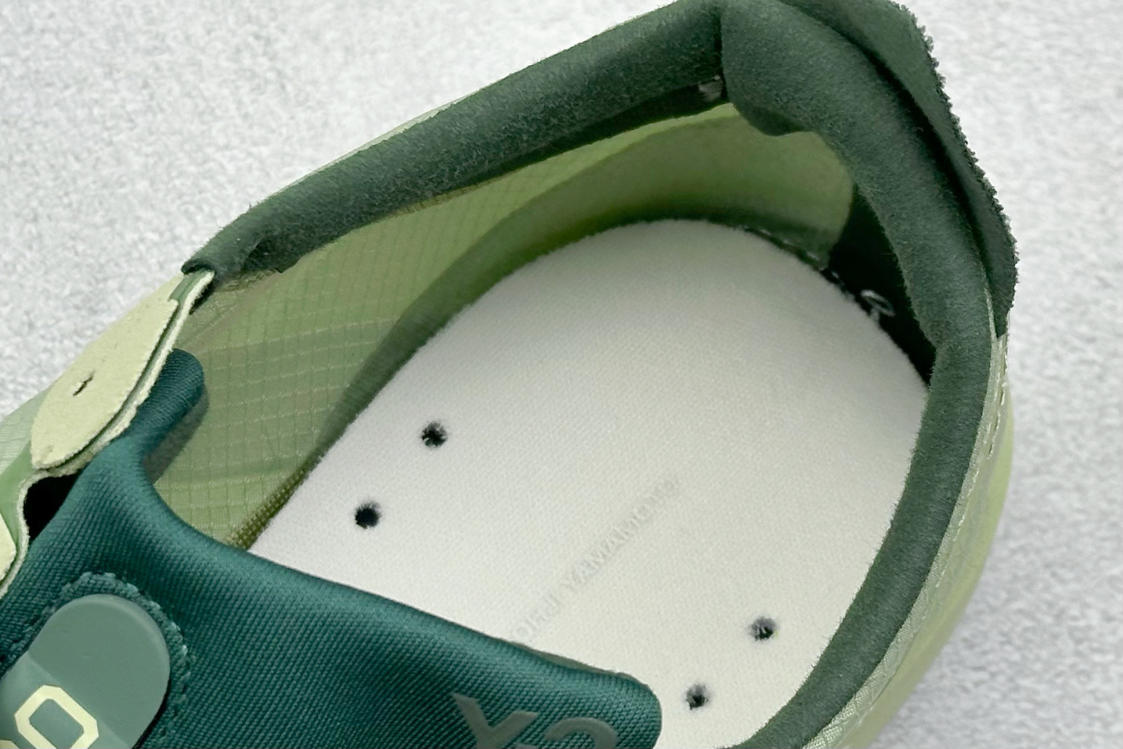 Y-3 Adidas Adizero Adios 9 M联名系列 低帮轻便透气竞速休闲运动慢跑鞋 JS3138