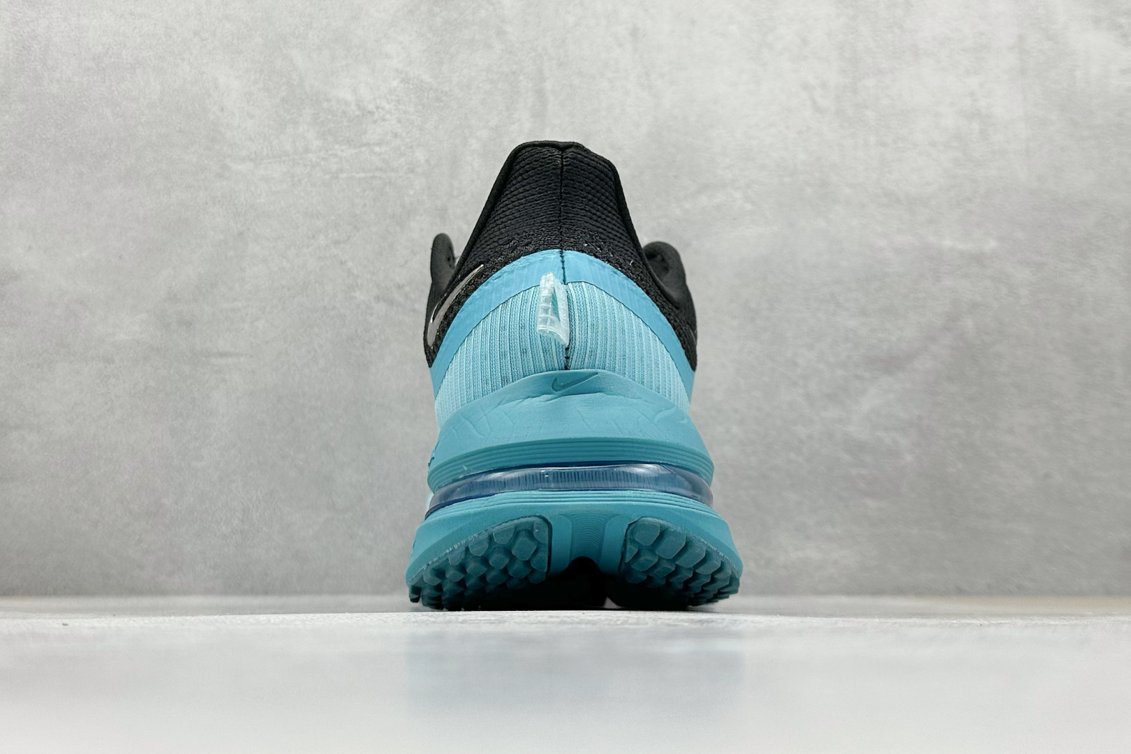 I8 Nike Pegasus Premium 舒适百搭减震防滑耐磨透气 低帮气垫跑鞋 HQ2592-006