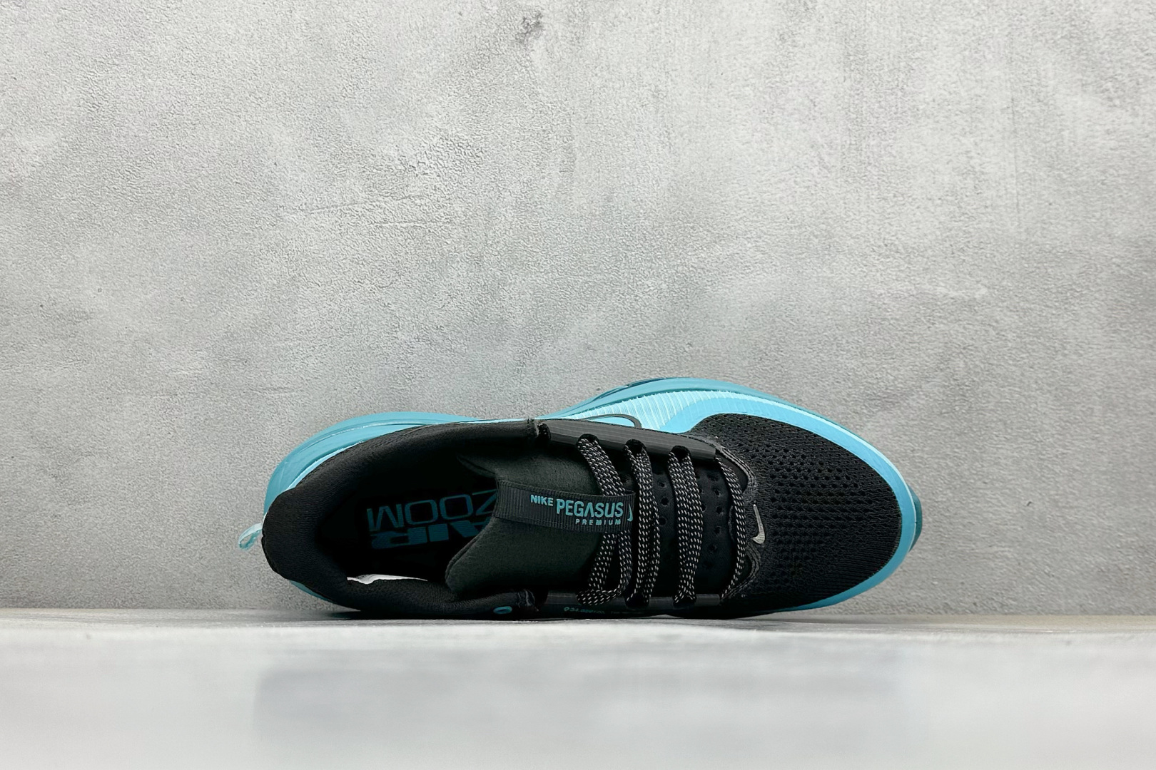 I8 Nike Pegasus Premium 舒适百搭减震防滑耐磨透气 低帮气垫跑鞋 HQ2592-006