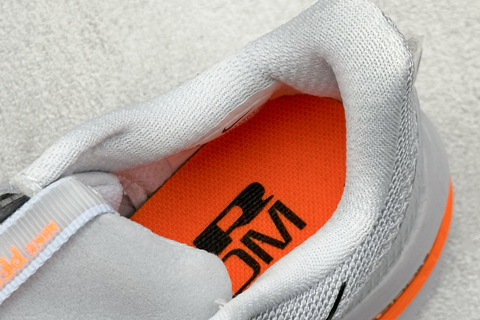 I8 Nike Pegasus Premium 舒适百搭减震防滑耐磨透气 低帮气垫跑鞋 HQ2593-001