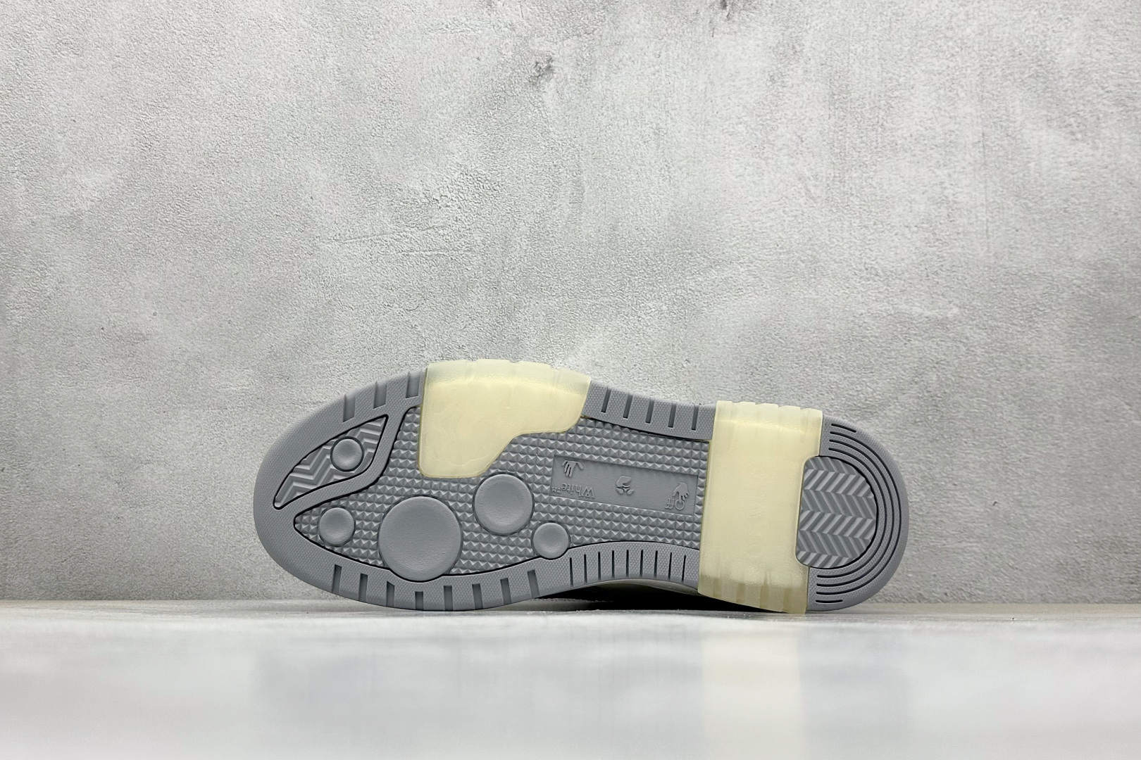 S版 OFF-White C/O VirGil Abloh 时尚百搭休闲鞋