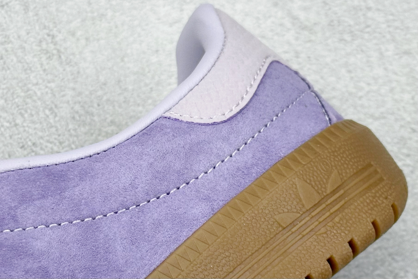 GX版 Adidas Originals Bermuda 绒面麂皮防滑耐磨轻便低帮板鞋 JR7157