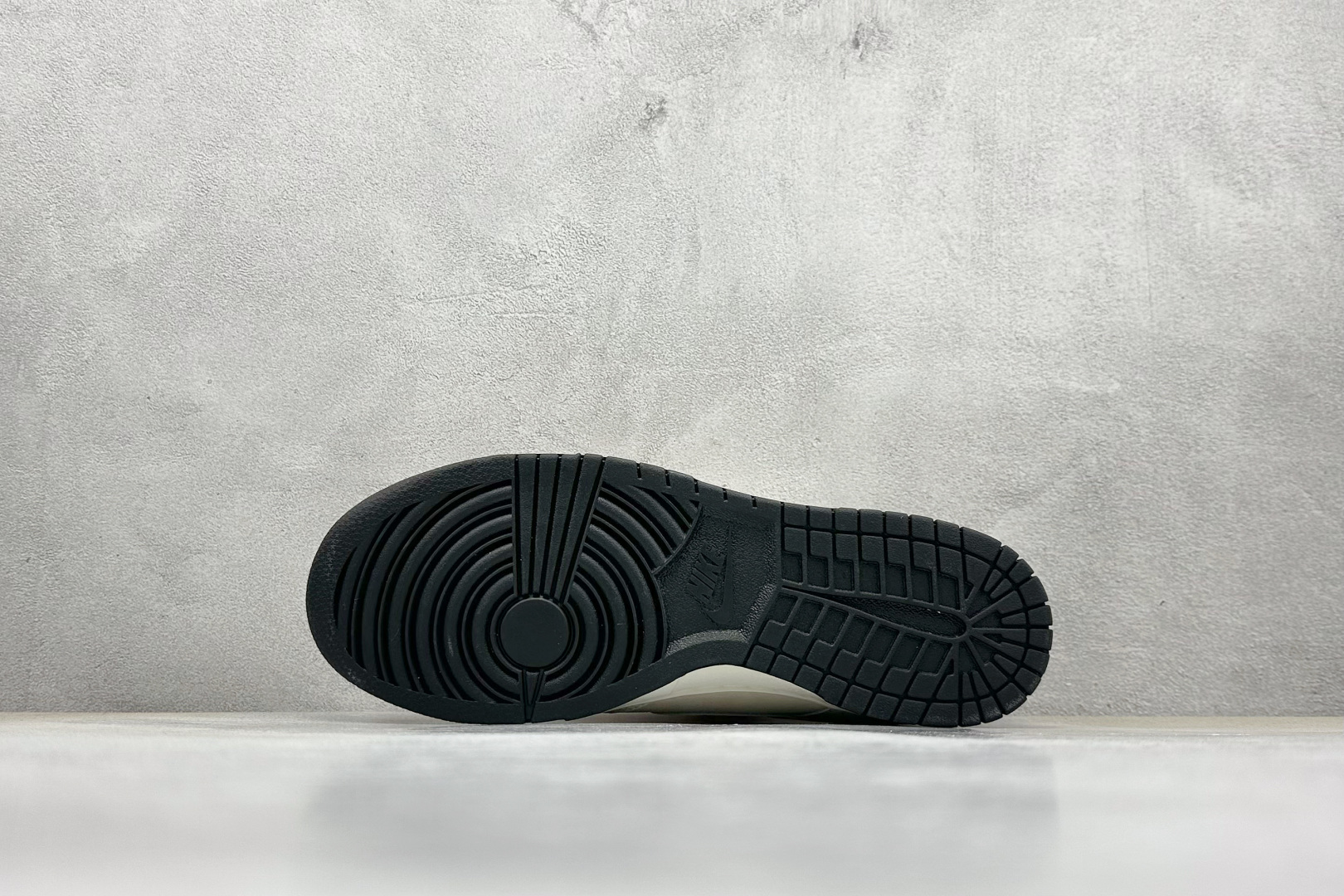 Nk SB Dunk Low 川久保玲联名 爱心米白 周年高端定制 低帮休闲板鞋 DJ2024-052