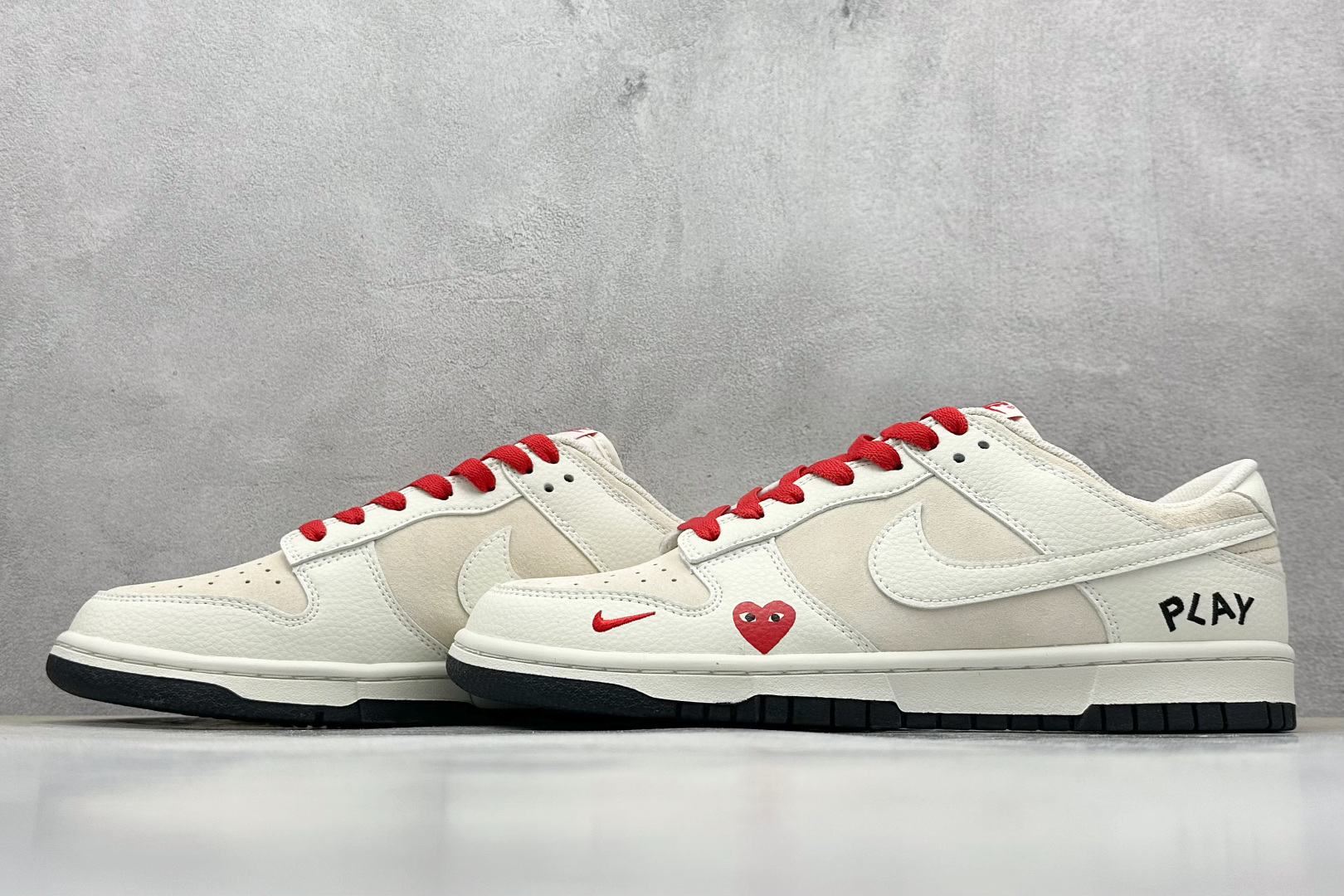 Nk SB Dunk Low 川久保玲联名 爱心米白 周年高端定制 低帮休闲板鞋 DJ2024-052