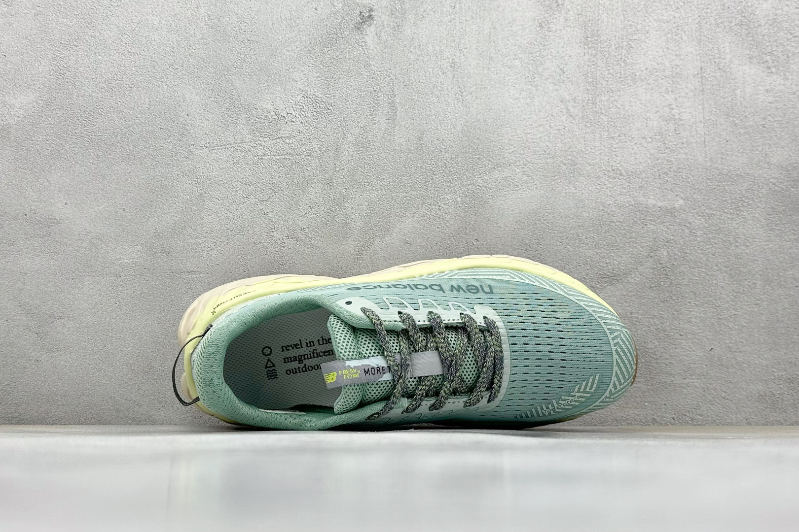 New Balance NB Fresh Foam X More V3TDS 耐磨防滑低帮跑步鞋 WTMORCB3