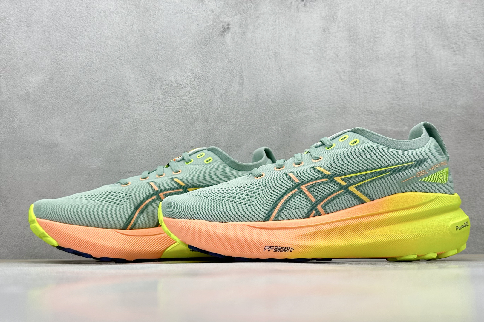 Asics Gel-Kayano 31 亚瑟士系列复古舒适织物休闲跑步鞋 1011B929-750