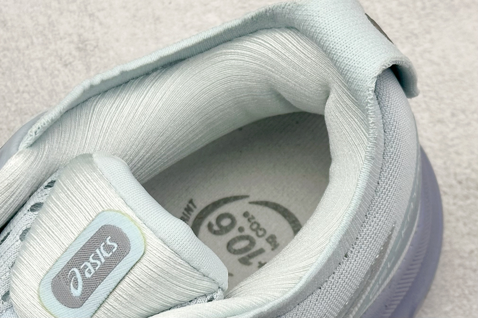 Asics Gel-Kayano 31 亚瑟士系列复古舒适织物休闲跑步鞋 1012B670-021