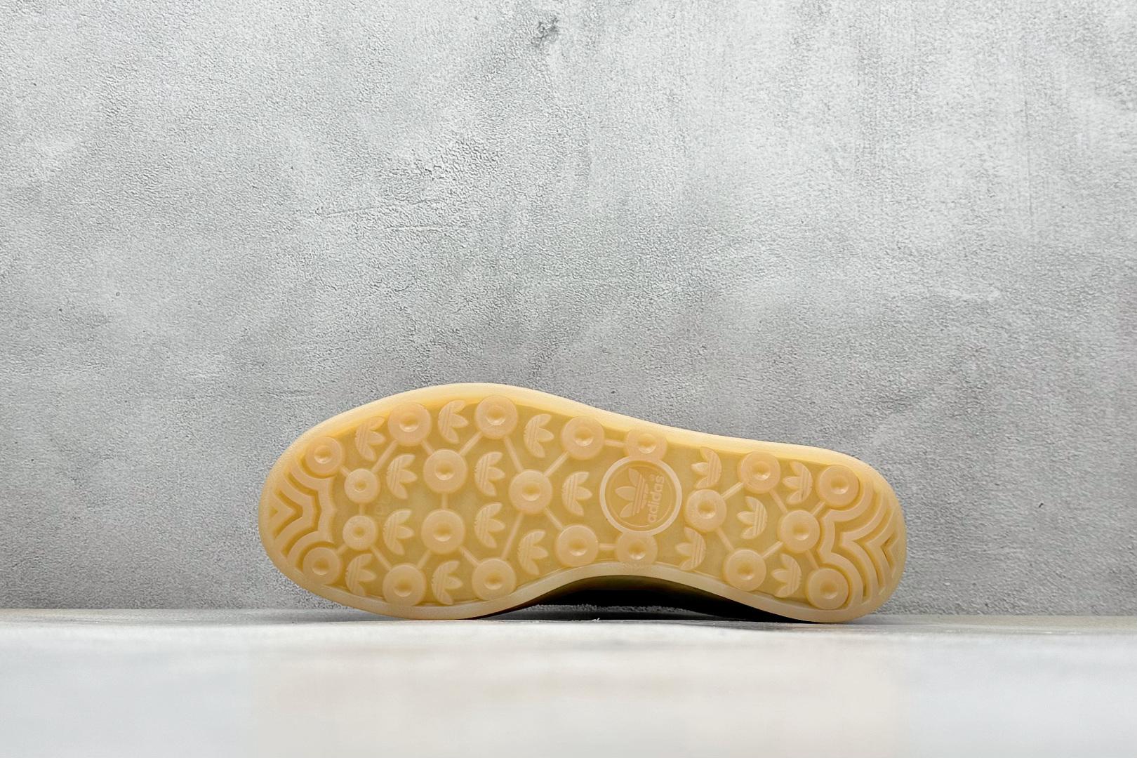 AD Originals Gazelle INdoor 三叶草休闲防滑耐磨低帮板鞋 JH5403