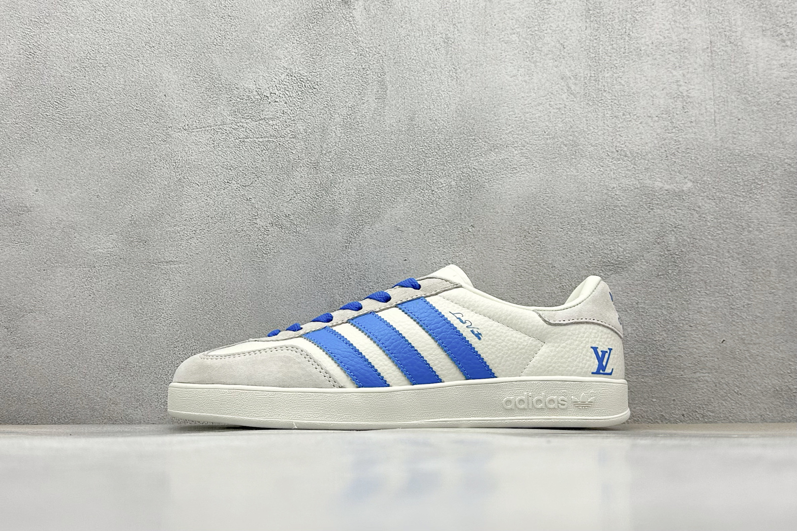 AD Originals Gazelle INdoor x Lv 三叶草休闲防滑耐磨低帮板鞋 DD6605
