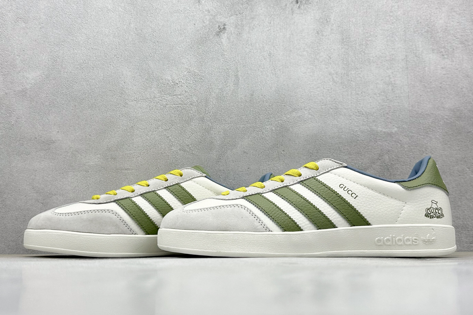 AD Originals Gazelle INdoor x GUCCI 三叶草休闲防滑耐磨低帮板鞋 DD6607