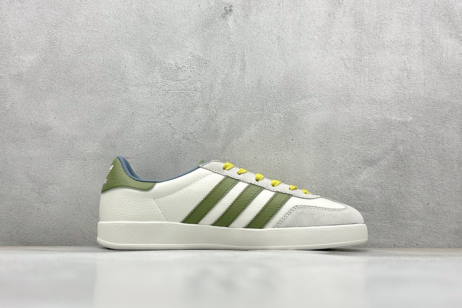 AD Originals Gazelle INdoor x GUCCI 三叶草休闲防滑耐磨低帮板鞋 DD6607