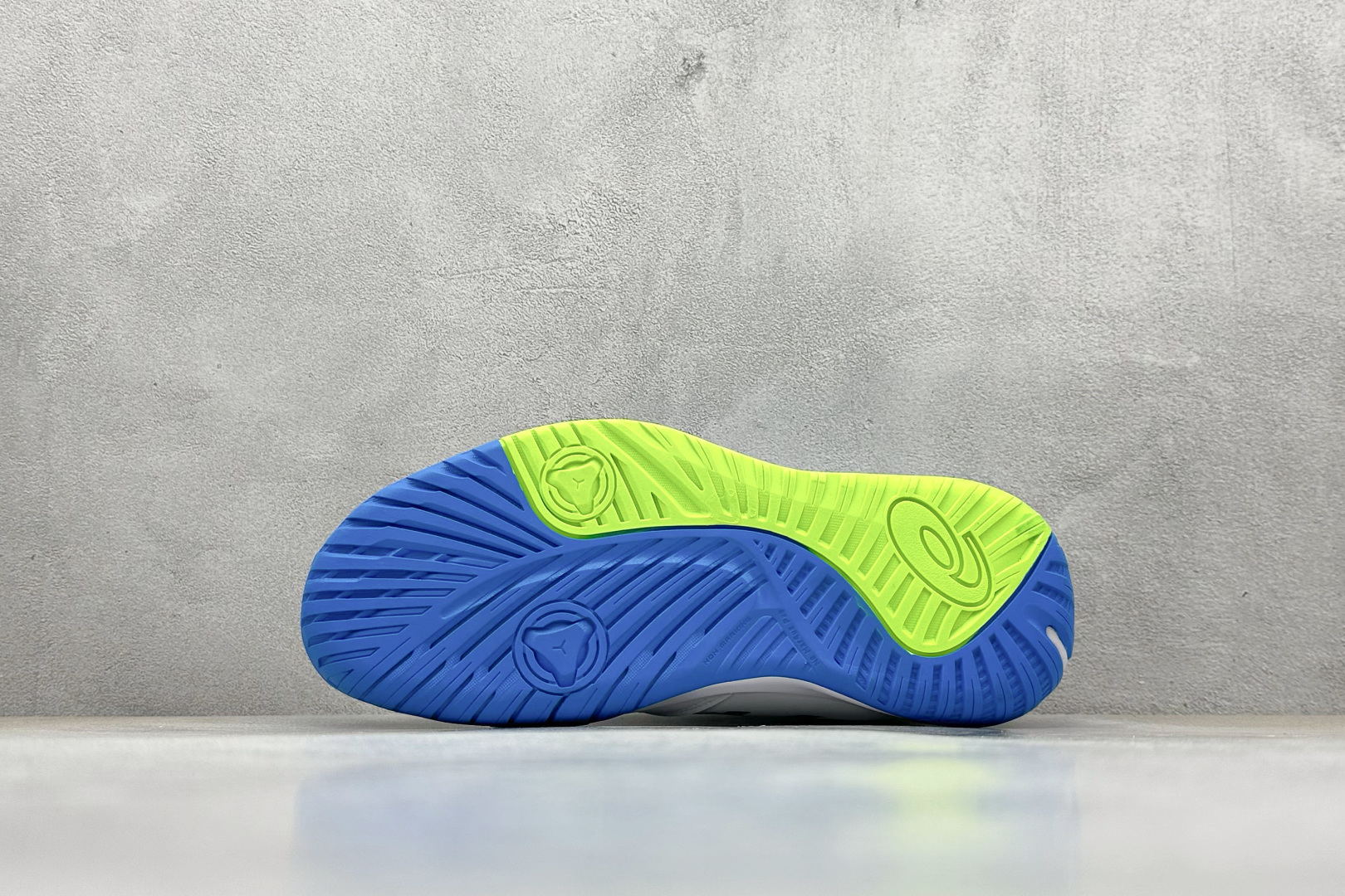 ASICS亚瑟士GEL-CHALLENGER 缓震防滑网球鞋 1041A510-003