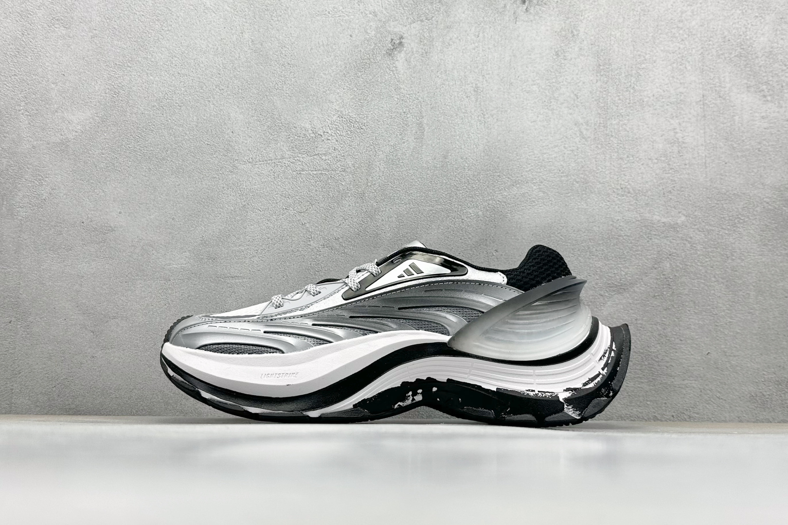 XS版 Adidas Vento XLG MTW 复古休闲老爹鞋 KI0576