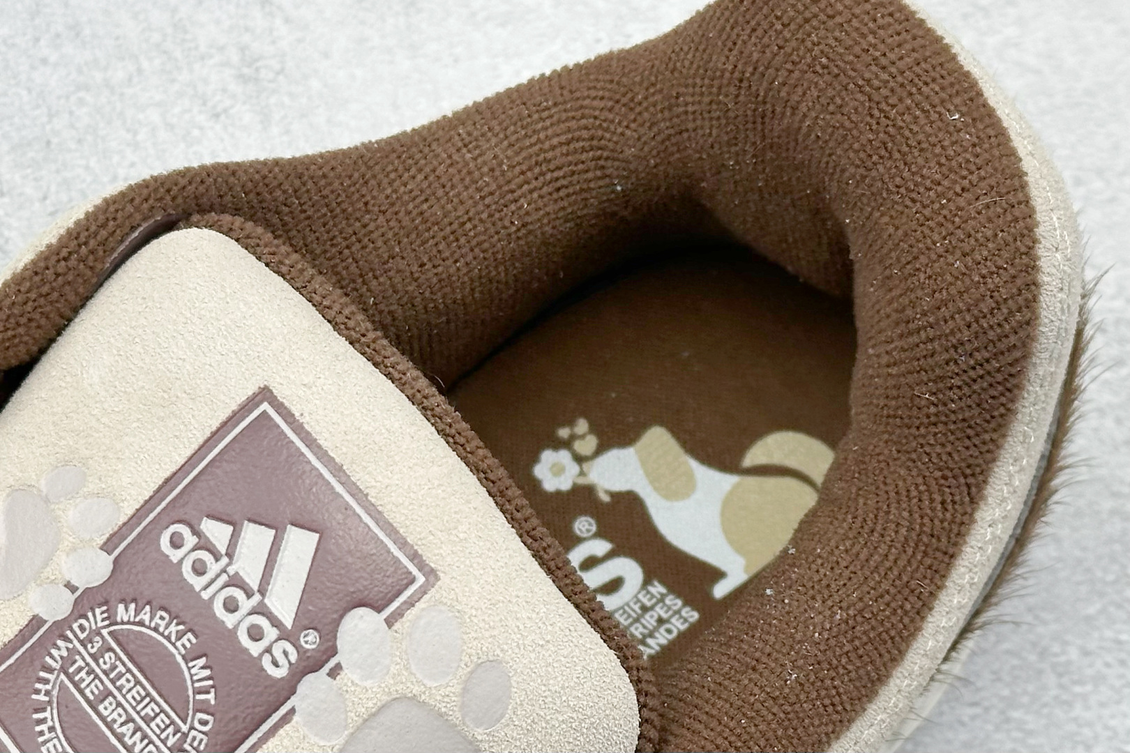 TG版 Adidas Adimatic Low 头层马毛 马蒂奇系列低帮 复古鲨鱼面包鞋运动休闲滑板板鞋 JQ2611
