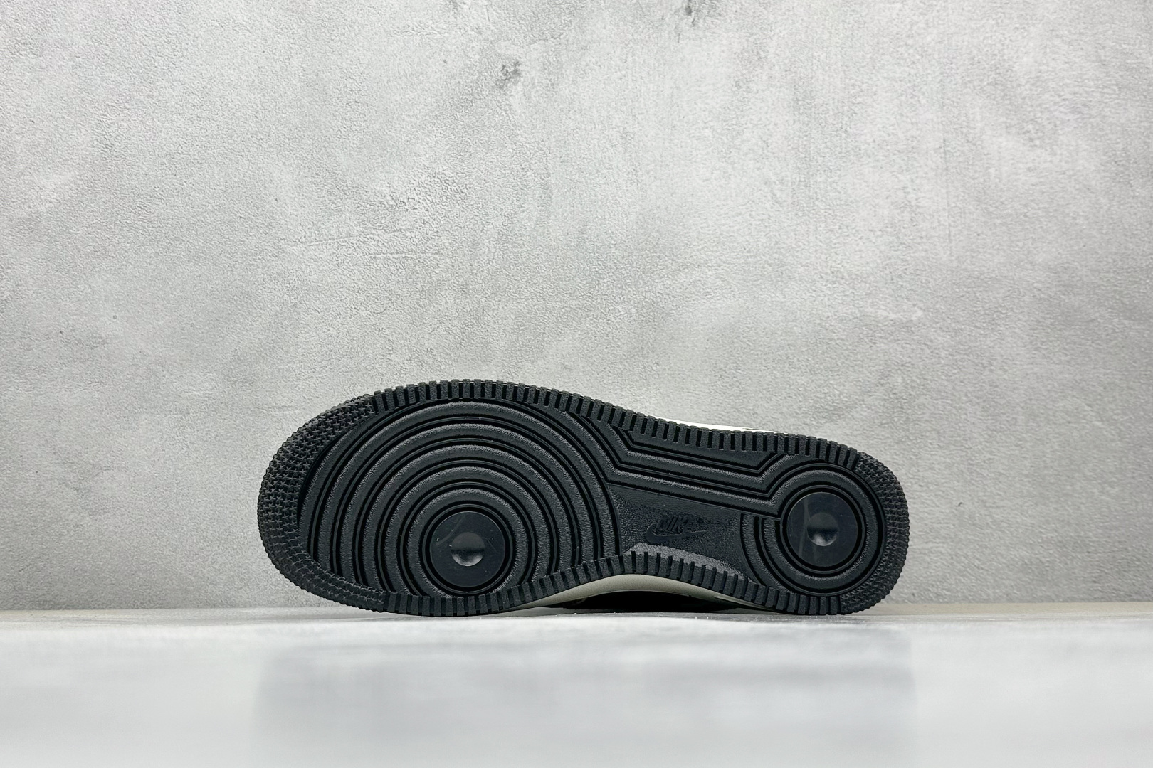 SC版 Nike Air Force 1'07 Low 黑白三小勾 空军一号低帮休闲板鞋 SC9207-537