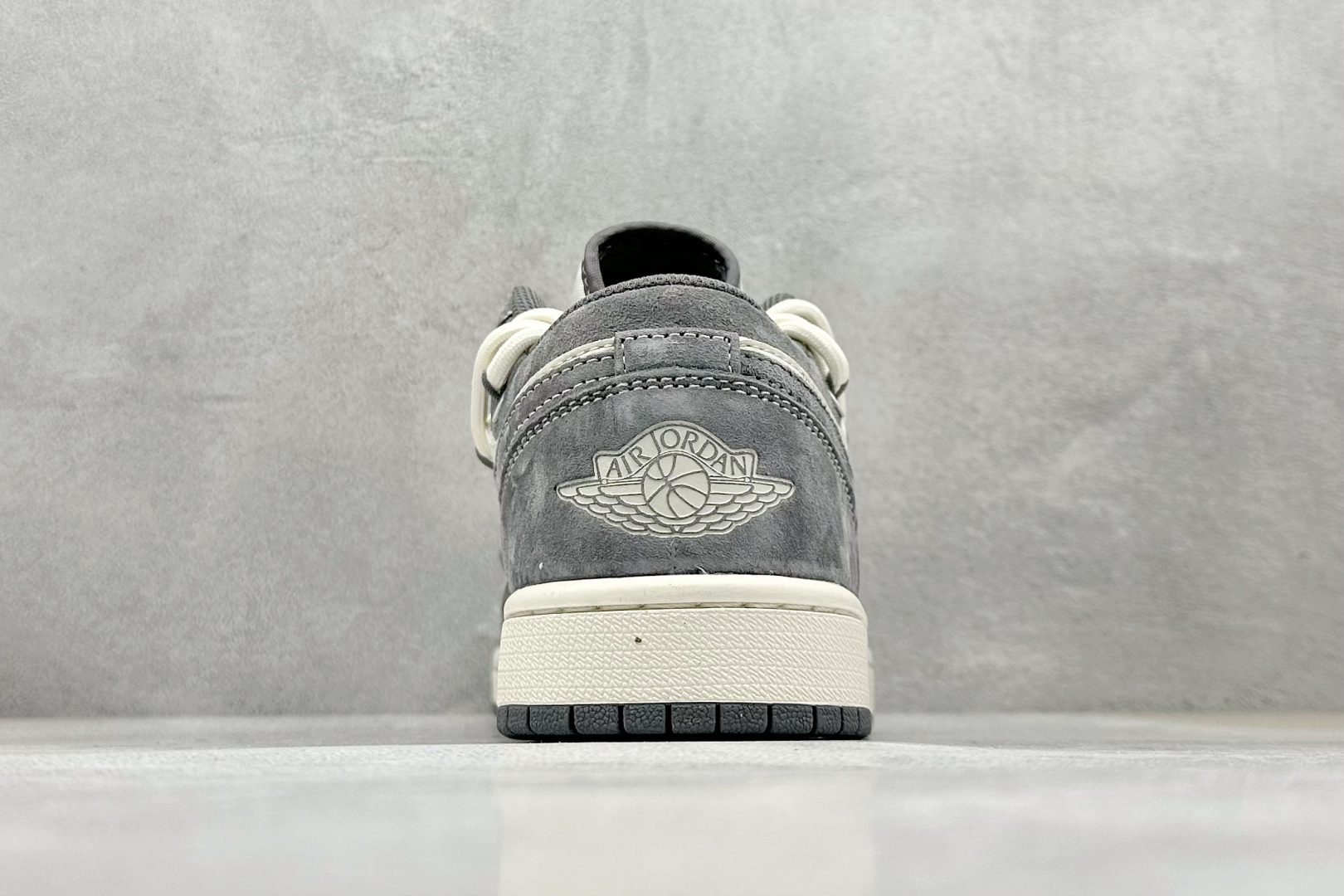 Fragment x TS x Air Jordan 1 Low x 暴力熊 解构绑带 三方联名倒钩低帮 SJ9950-018