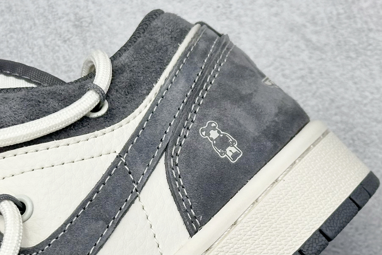 Fragment x TS x Air Jordan 1 Low x 暴力熊 解构绑带 三方联名倒钩低帮 SJ9950-018