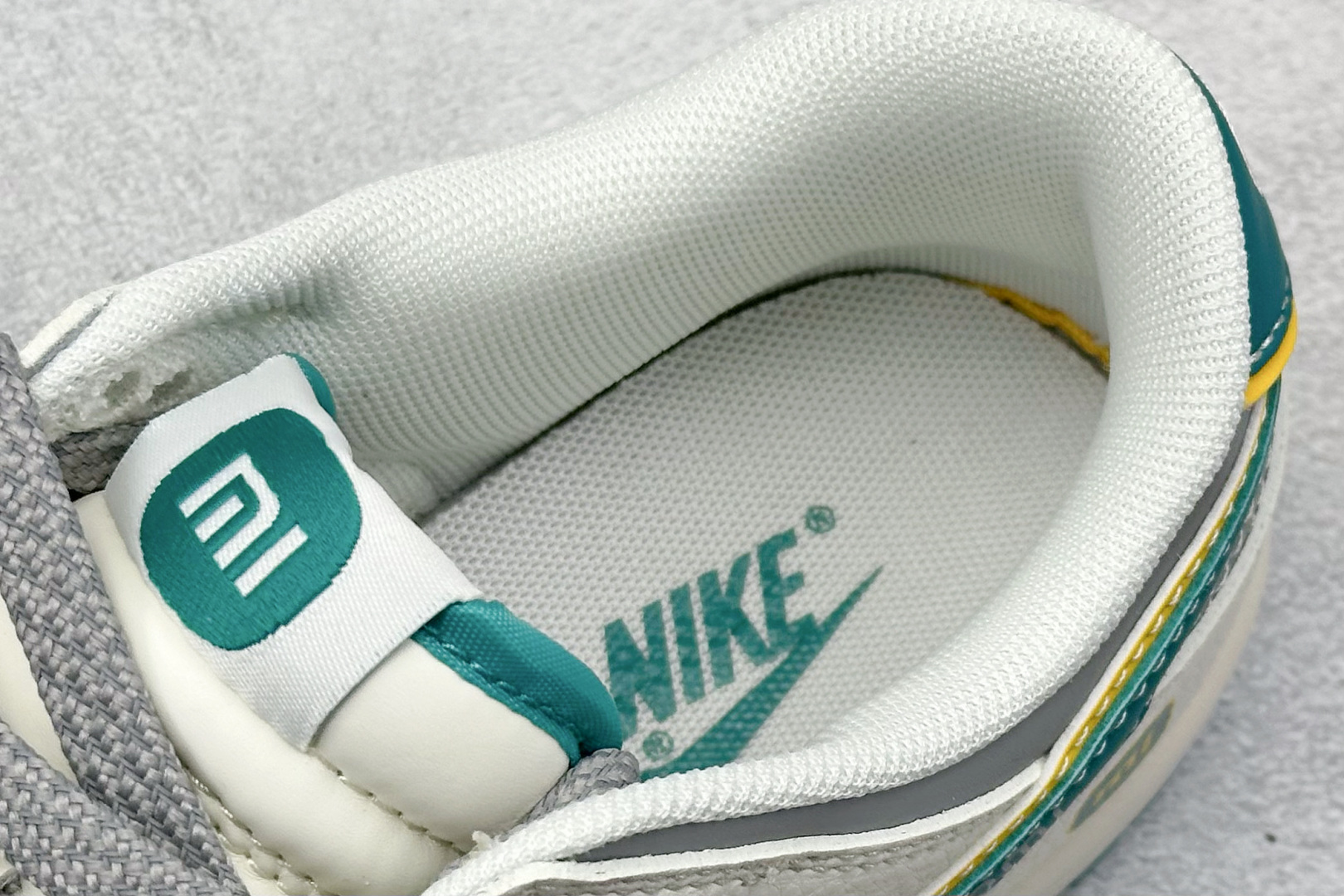 Nike SB Dunk Low 小米联名 海湾蓝 低帮休闲板鞋 SS1168-207
