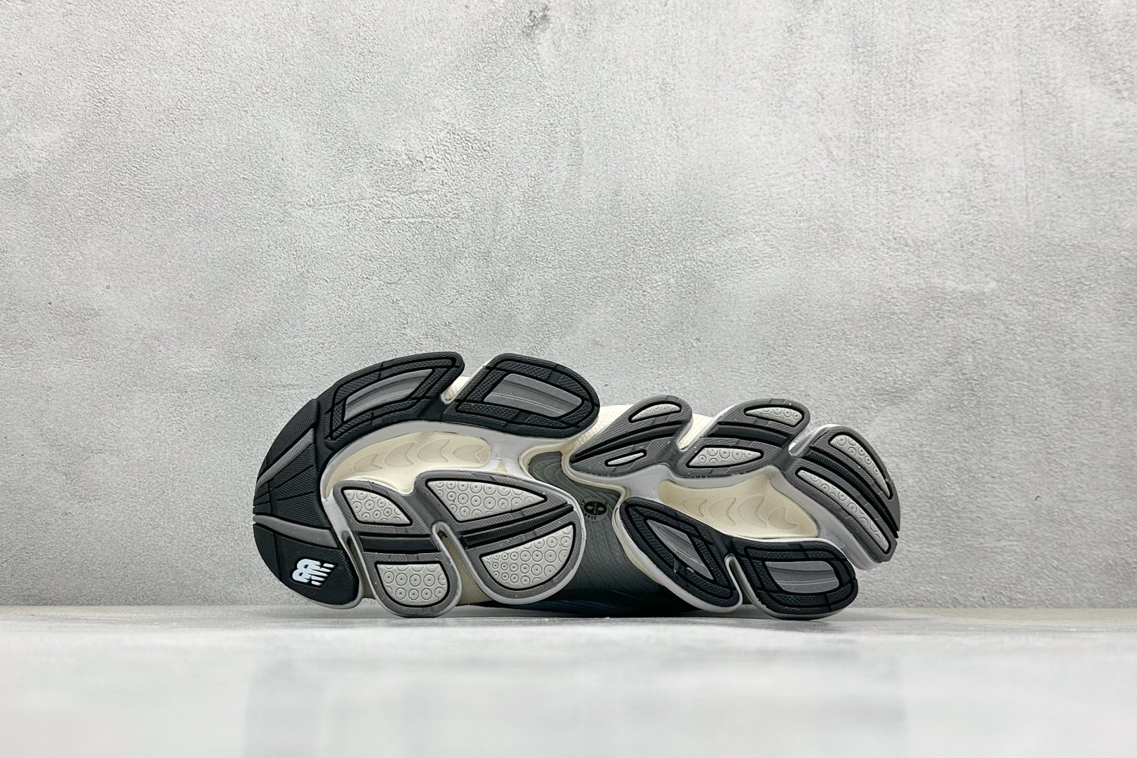 I8 New Balance 新百伦 NB2000 网面休闲鞋 U2000PBB