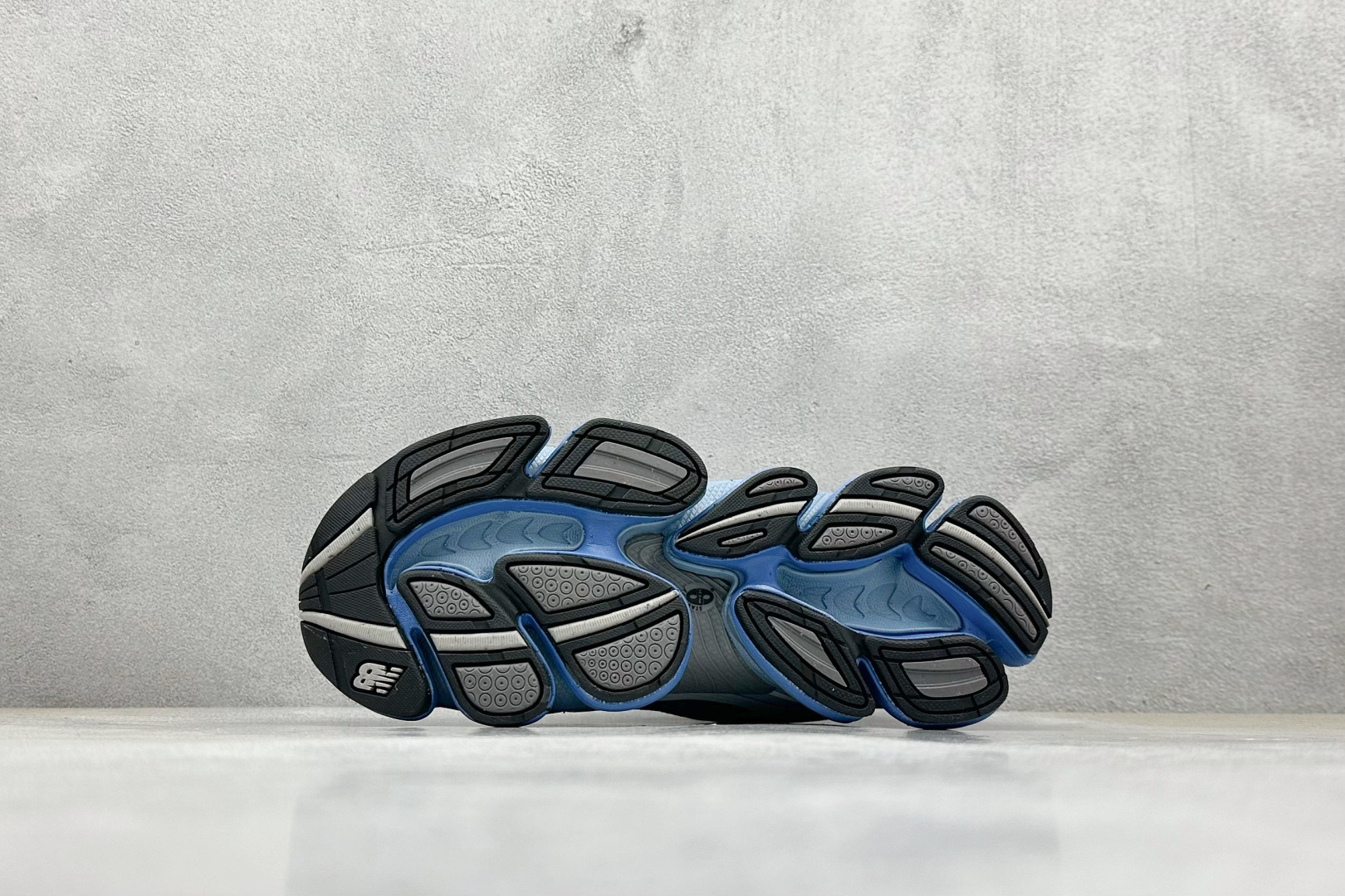 I8 New Balance 新百伦 NB2000 网面休闲鞋 U2000BA