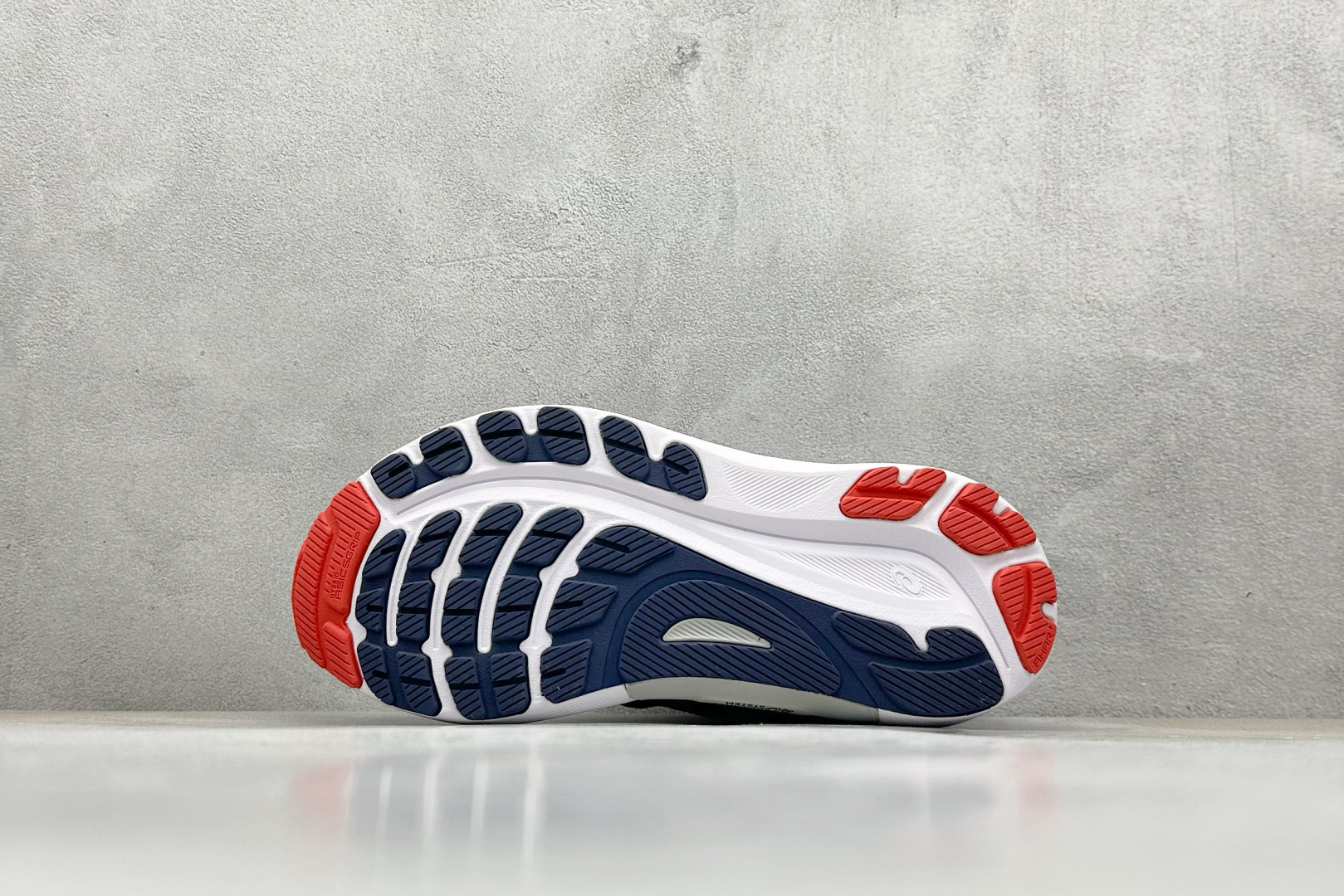 Asics Gel-Kayano 31 亚瑟士系列复古舒适织物休闲跑步鞋 1011B867-021