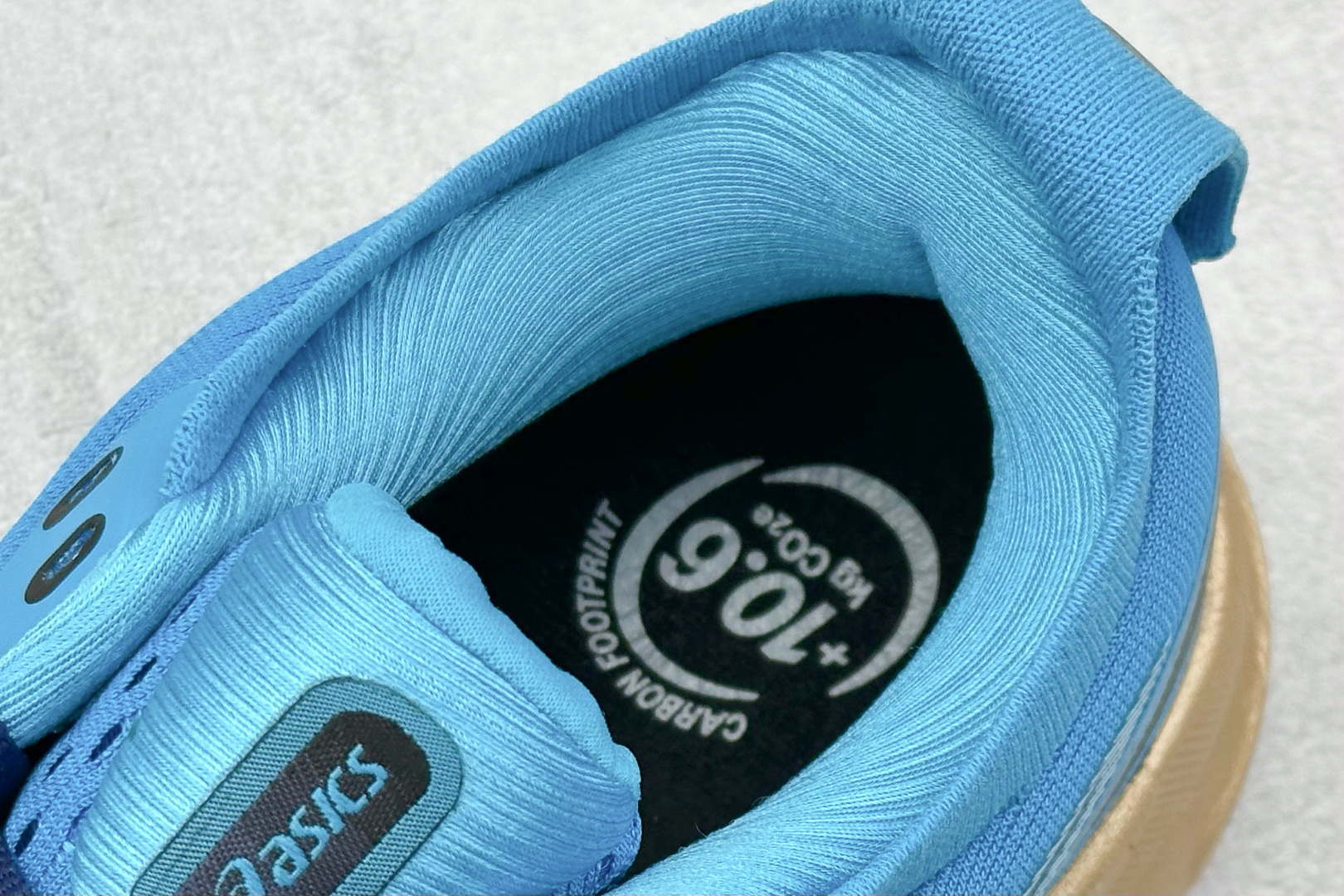 Asics Gel-Kayano 31 亚瑟士系列复古舒适织物休闲跑步鞋 1011B867-008