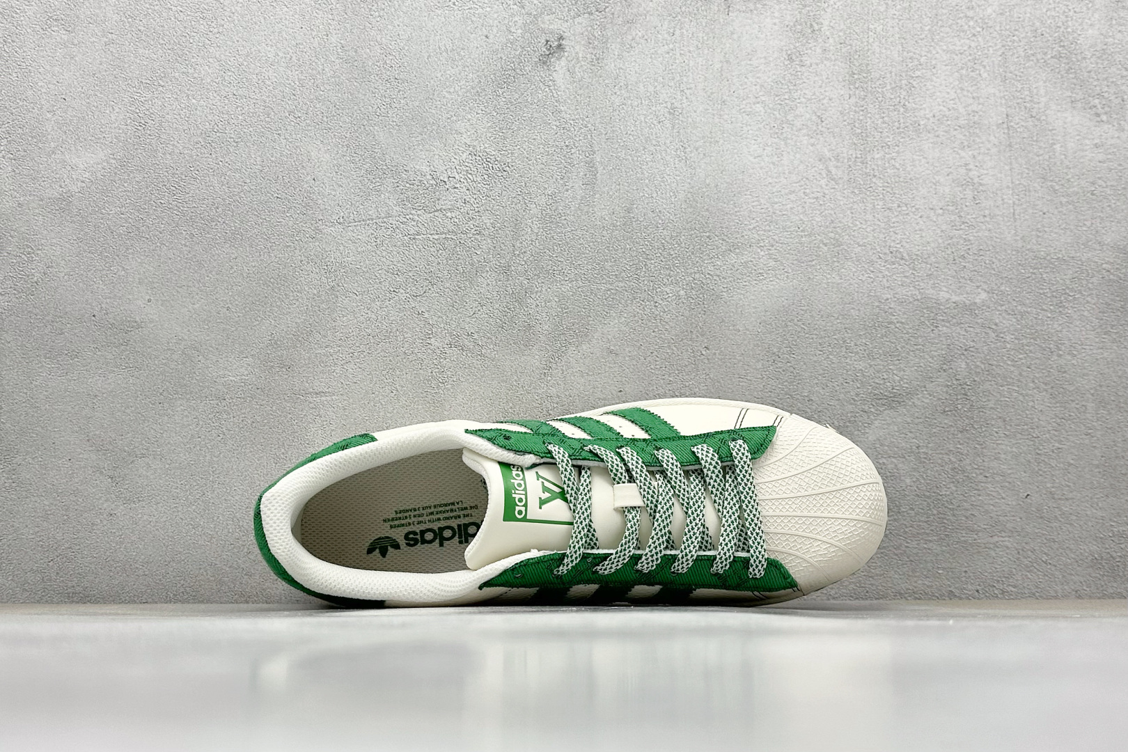 AD Originals Superstar x Louis Vuitton 白绿 XS0017