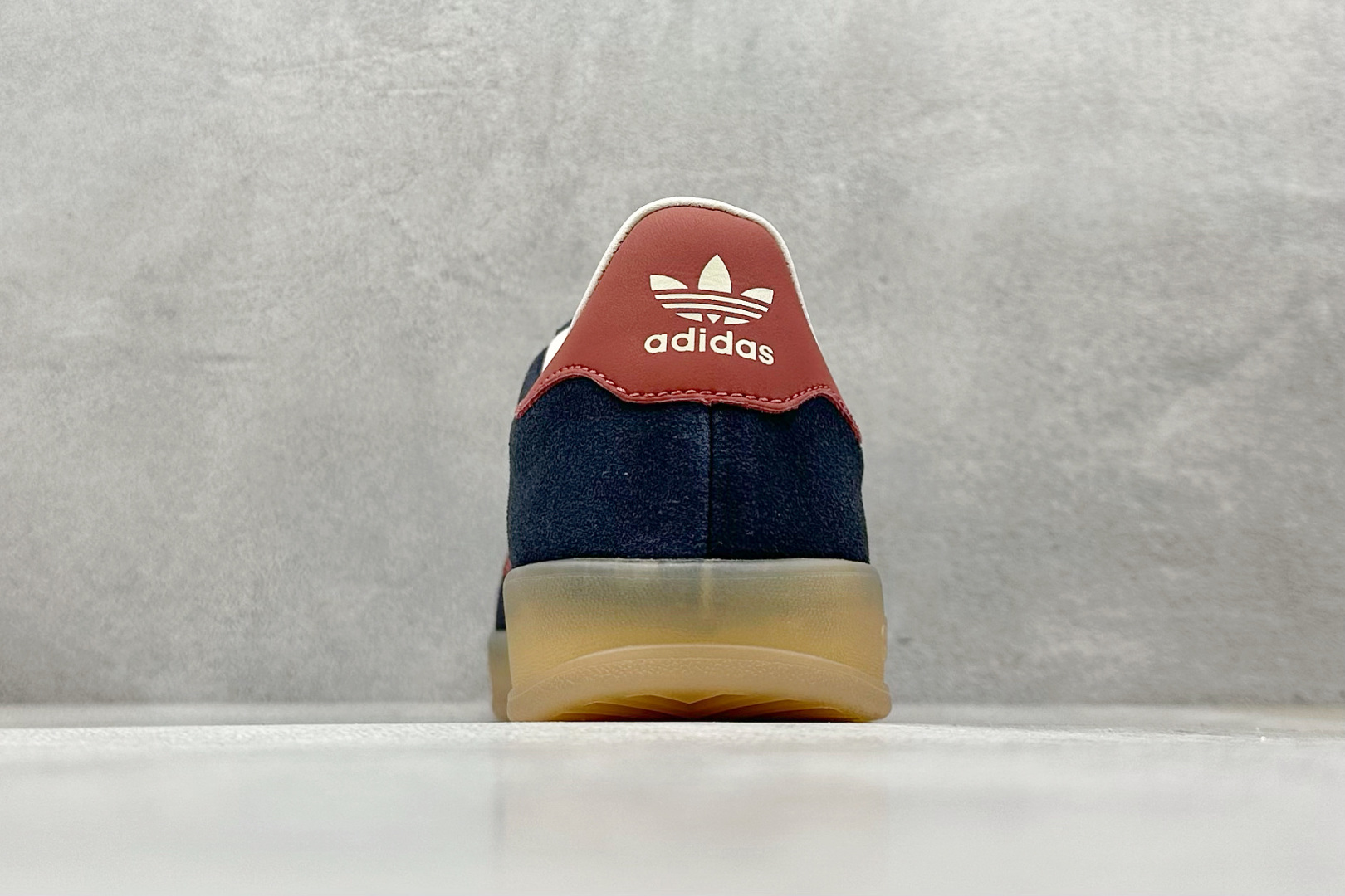 AD Originals Gazelle Indoor 三叶草复古休闲运动板鞋 JH5404